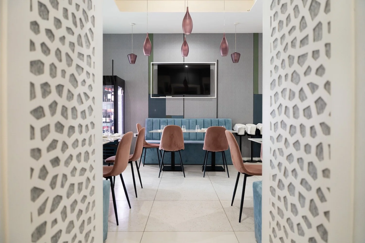 Sala interna di Armonì Restaurant Pozzuoli