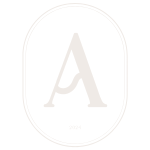 Logo con una grande lettera A stilizzata in bianco su sfondo nero, circondata da un ovale bianco, con la scritta '2024' sotto.