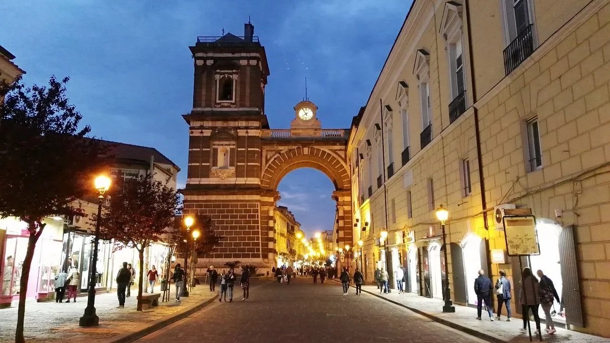 Centro di Aversa vicino ad Armonì Restaurant