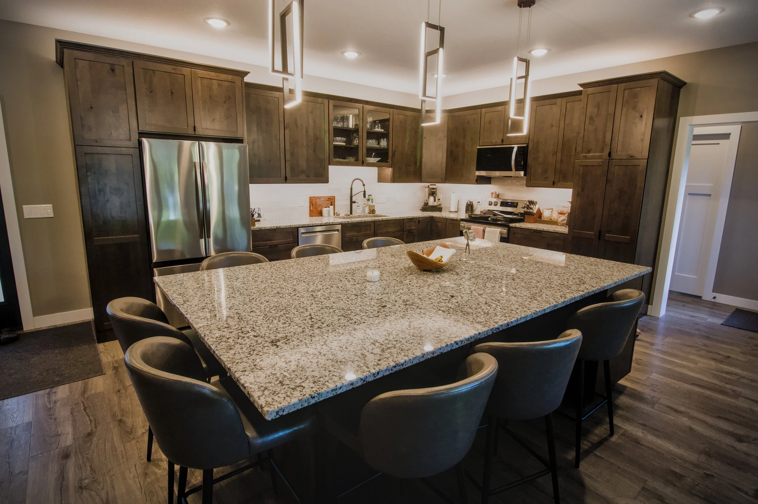 The Anchoring Element: How to Design Around a Large Countertop (With Hidden Storage!)