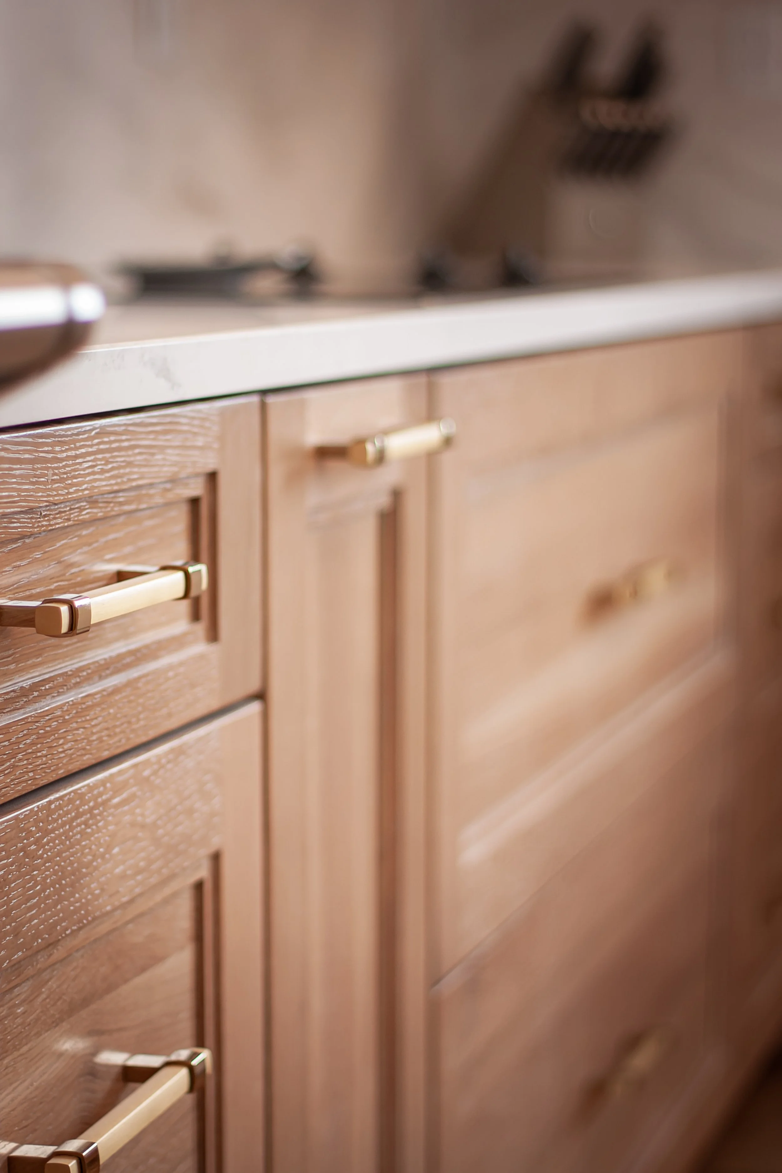 The Jewelry of the Kitchen: How to Choose the Perfect Cabinet Hardware