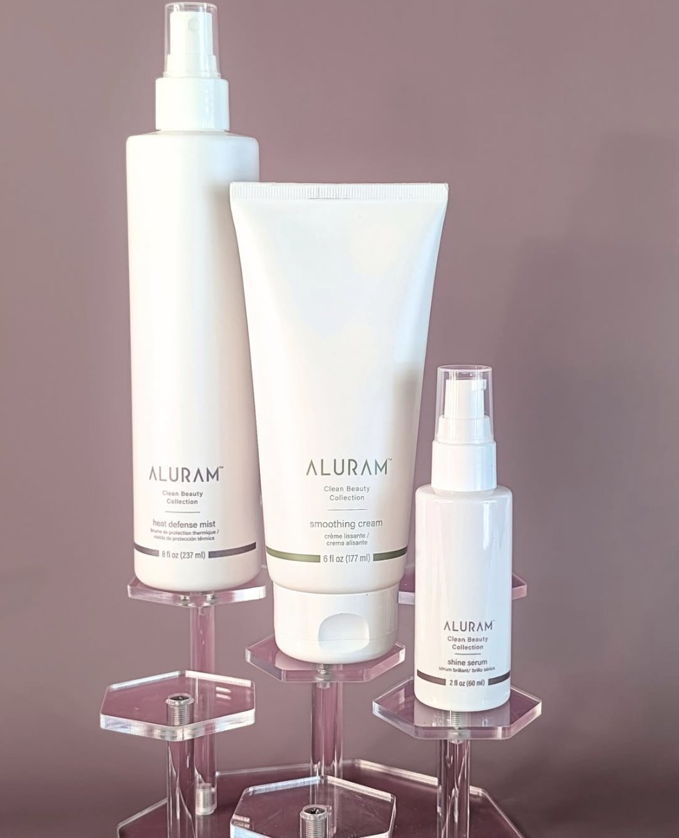 Meet Your New Blowout Dream Team! 💁&zwj;♀️✨⁠
ㅤ⁠
❦Smoothing Cream❦⁠
❧ lightweight thermal protection formula smooths curls &amp; controls frizz⁠
❧ helps strengthen and seal split ends⁠
❧ perfect blow-drying cream, promoting smooth, shiny hair⁠
ㅤ⁠
❦He