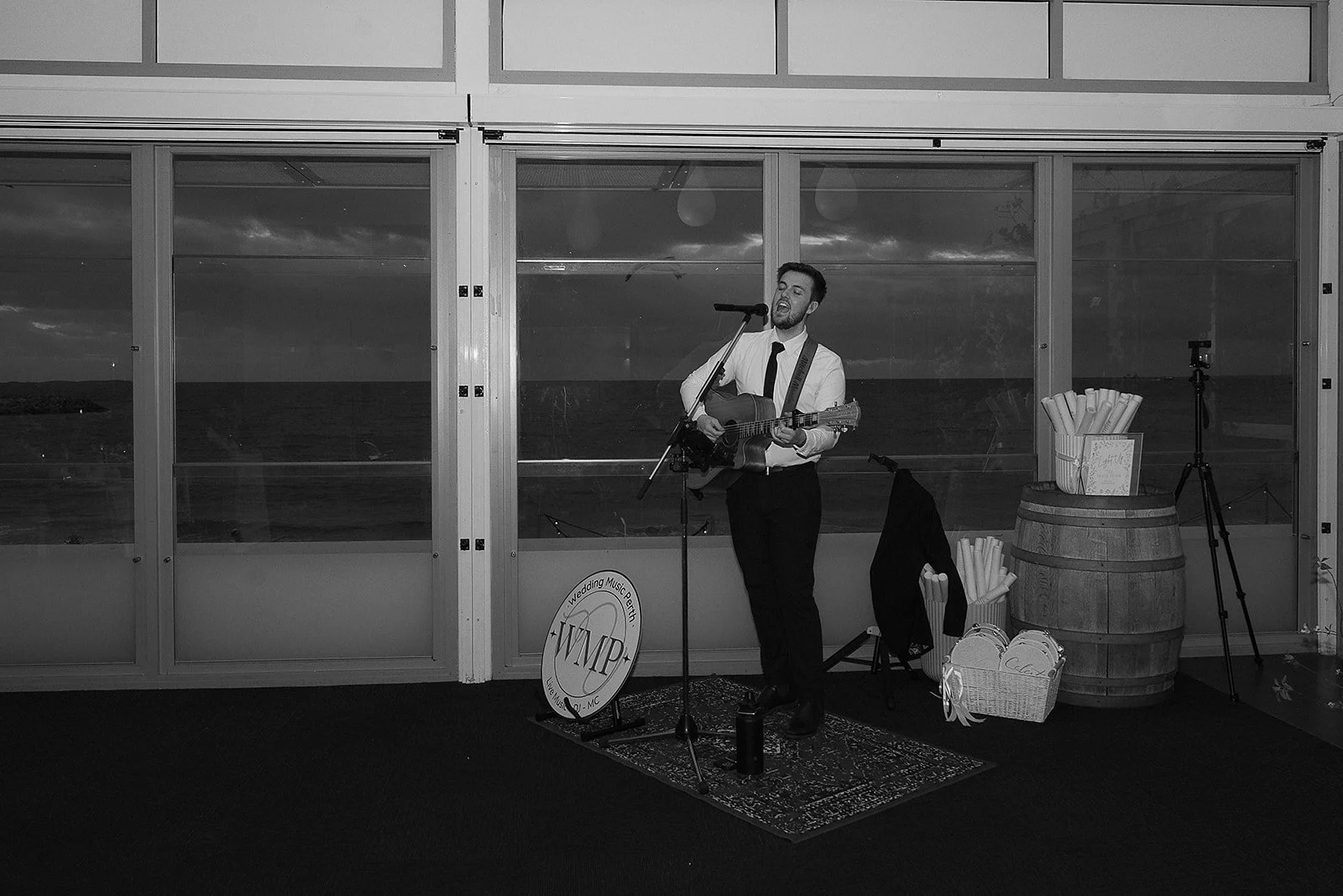 LeahGoodmanPhotography_S&B_4Reception_373.jpg