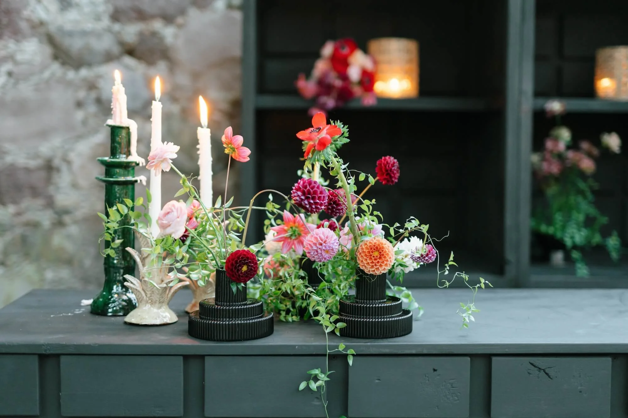 Thoughtfully composed florals that transform moments into memories.