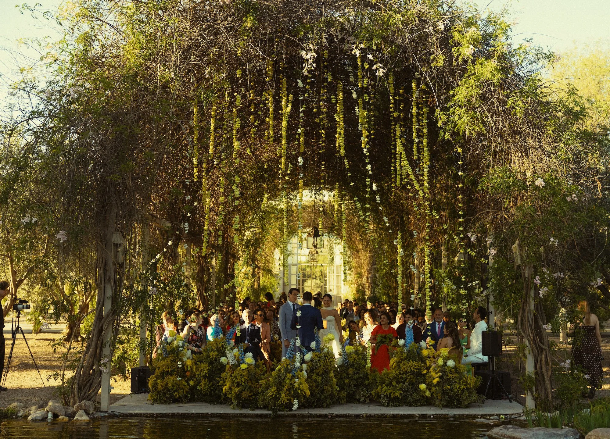 luxury wedding bouquet soft romantic flowers mexico