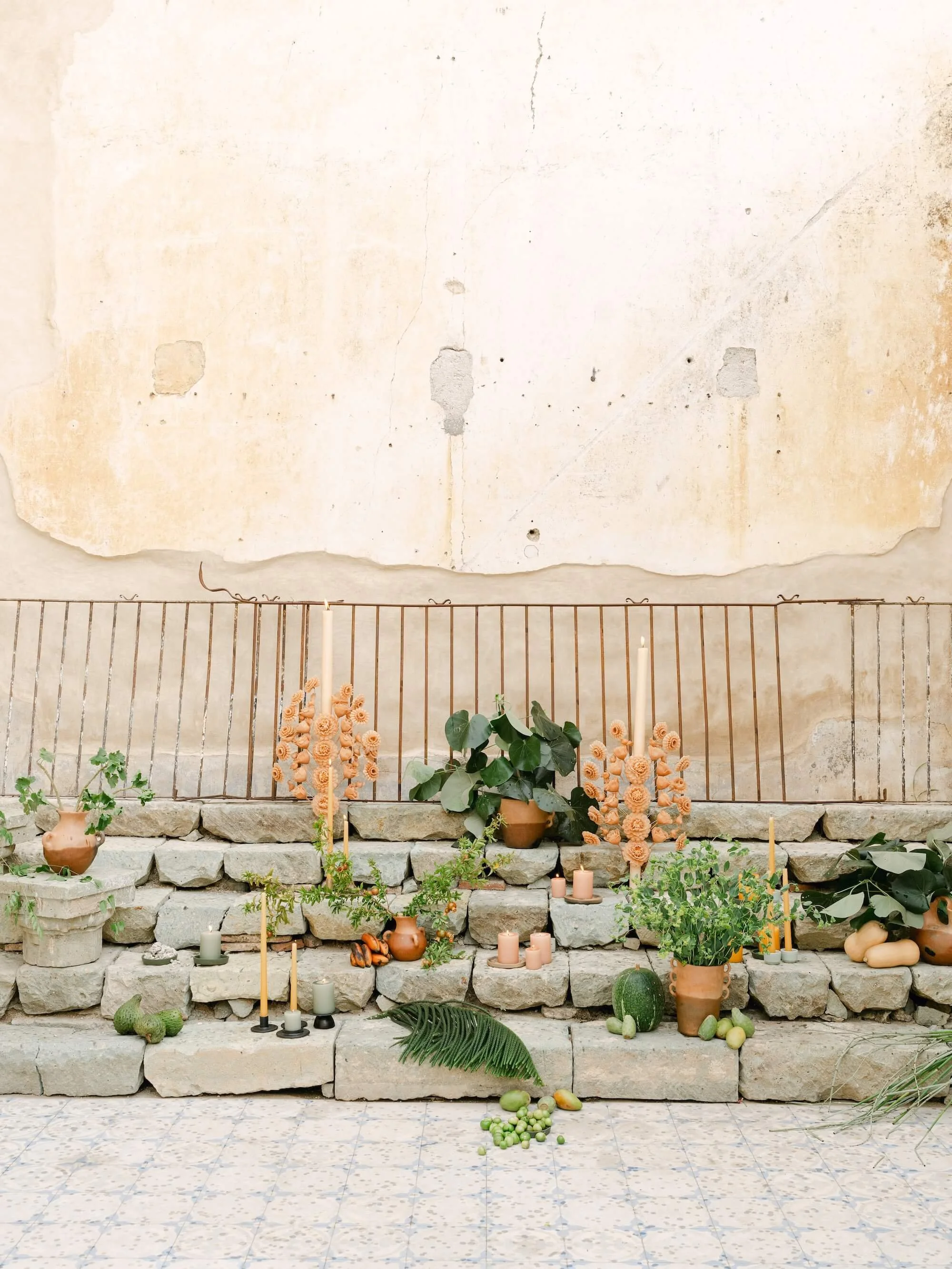 luxury wedding tablescape with garden-inspired floral centerpiece and natural textures