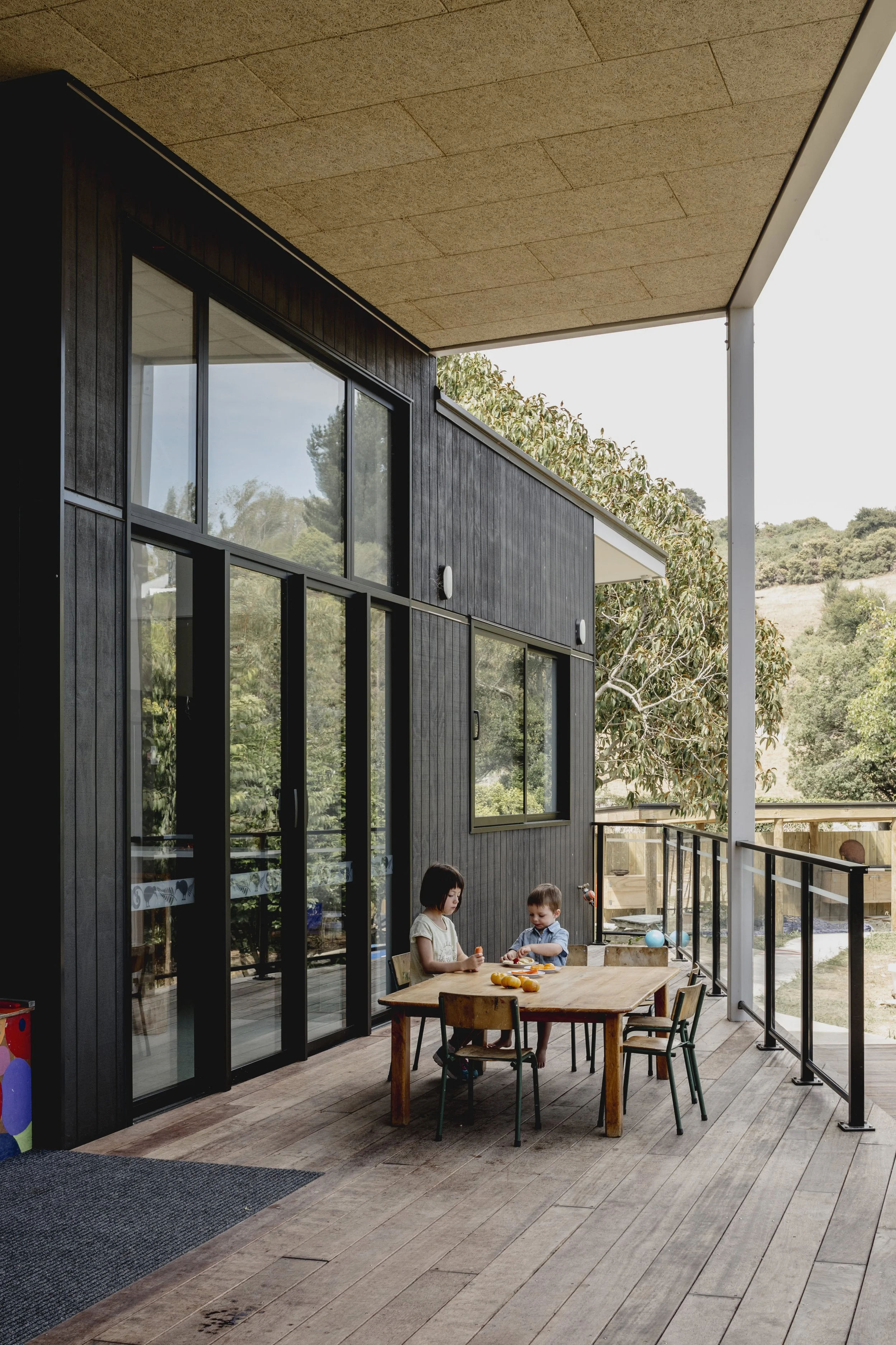 22.5 AtawhaiKids7_Outdoor Dining_7of7.jpg