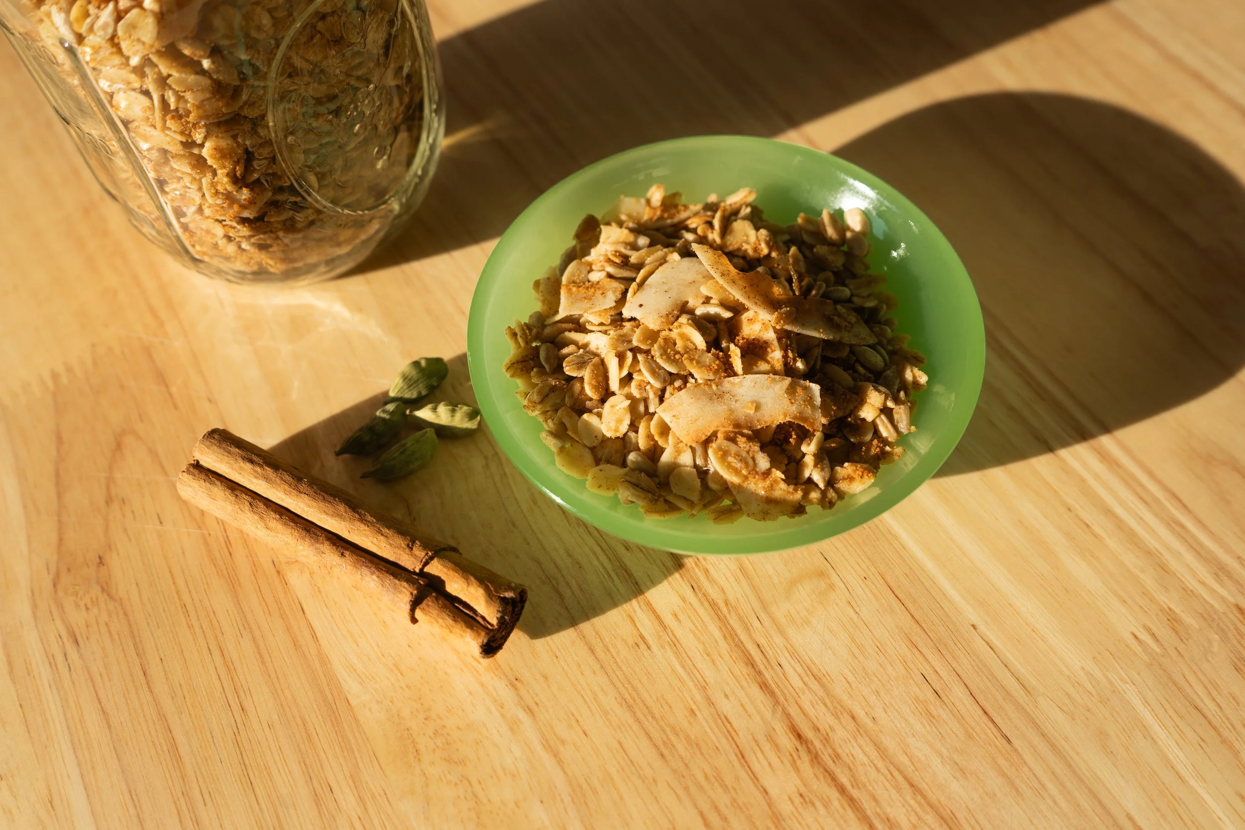 granola-5.jpg (Copy)