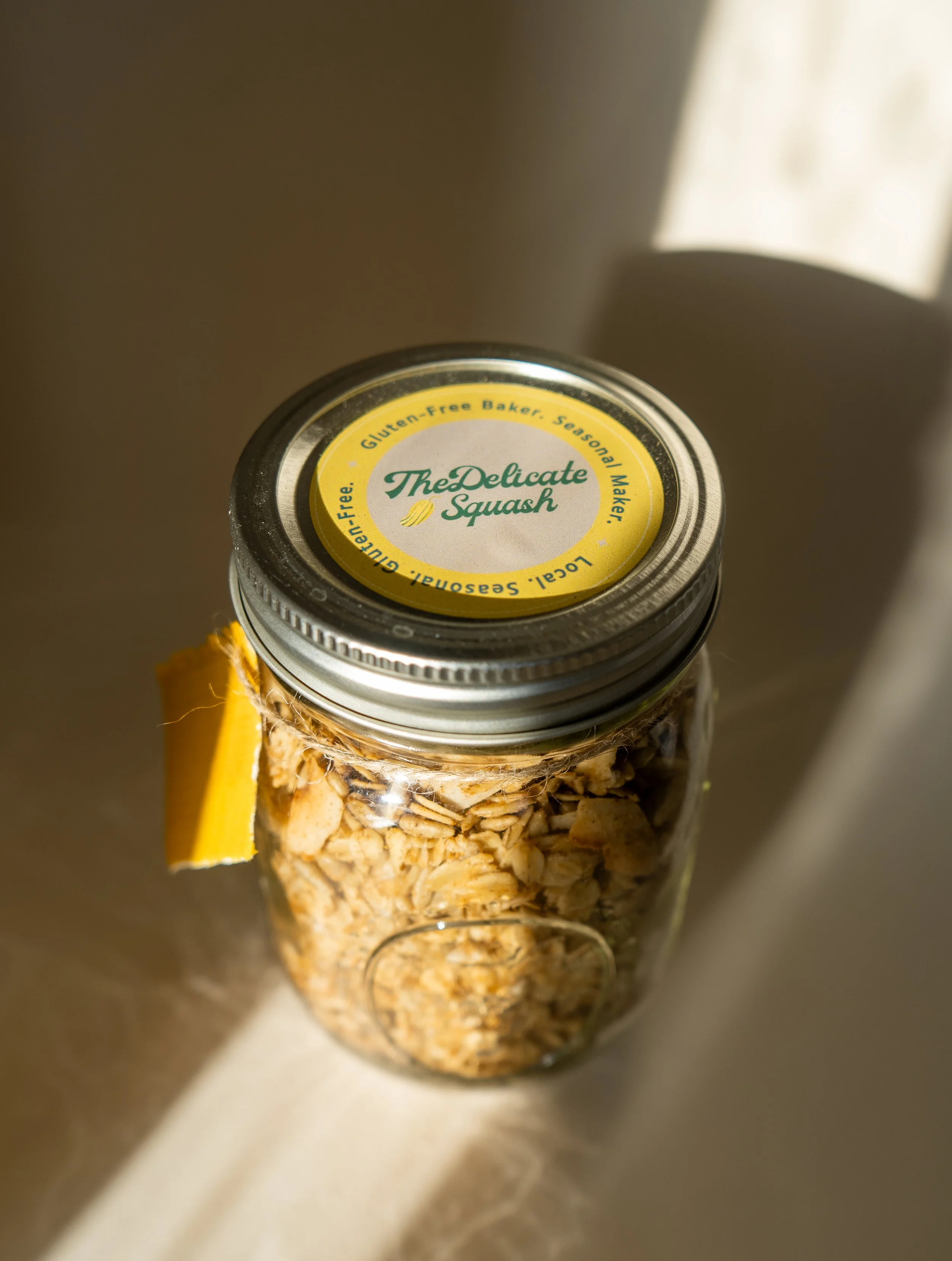 granola-1.jpg (Copy)