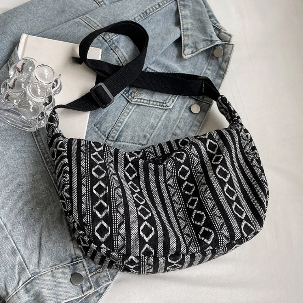 Cosbai-Boho Crossbody Bag in Black Tapestry