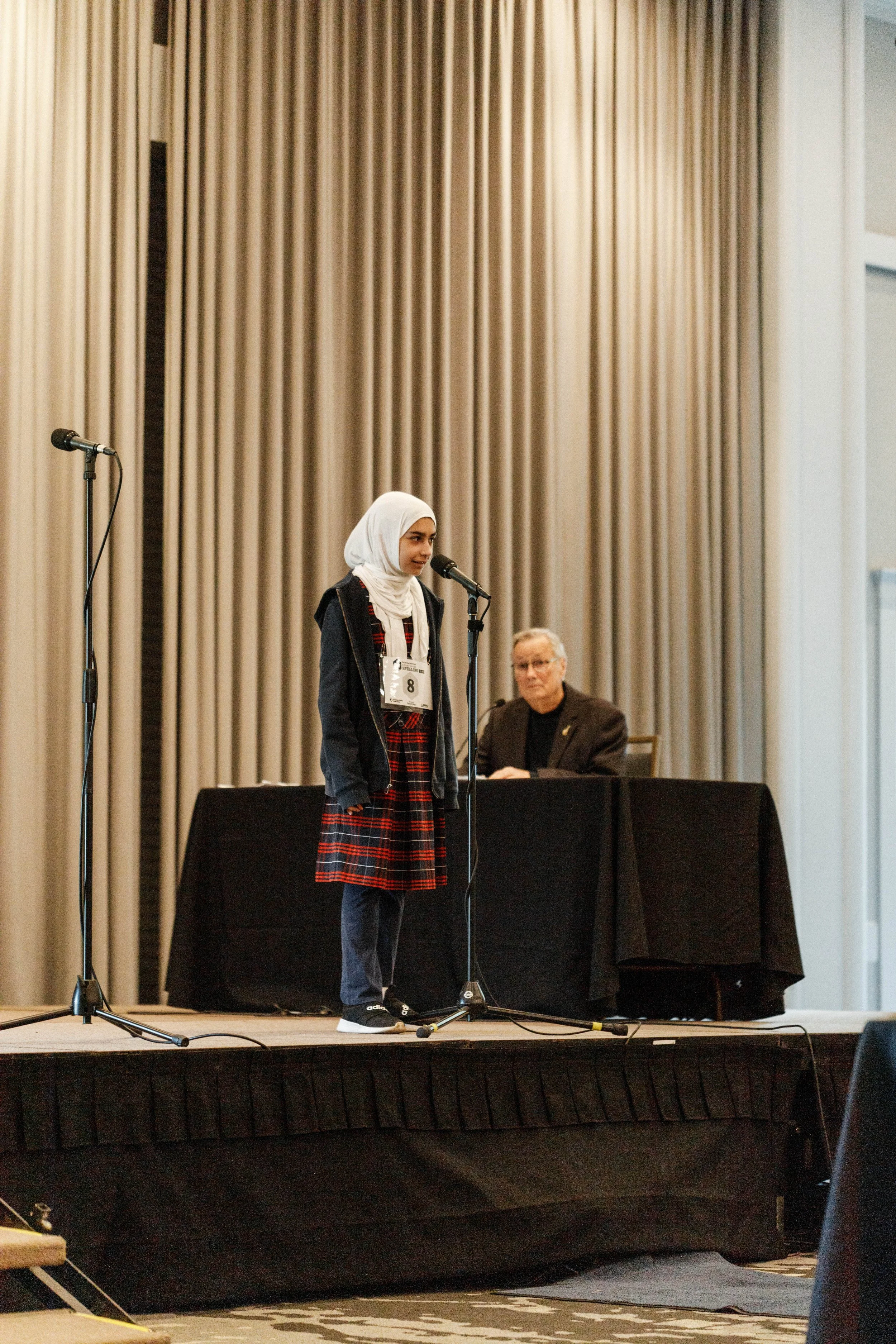 sdut-spellingbee-59.jpg