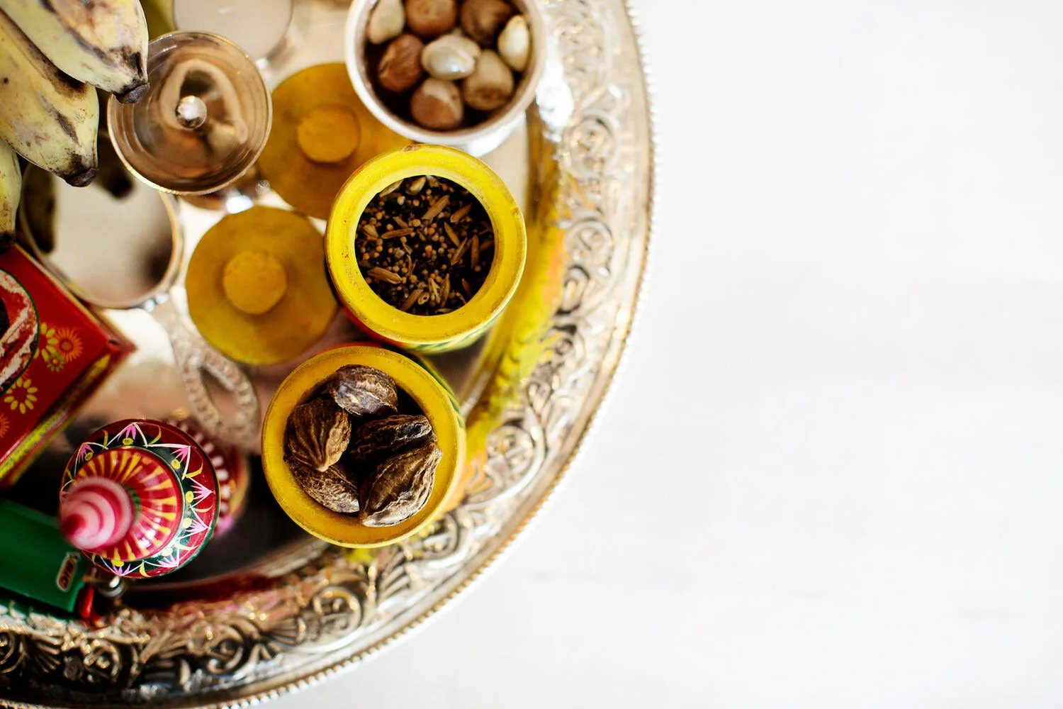 Modern Indian wedding ceremony decor - event design by Rocket Science Events, photo by Photogen Inc.