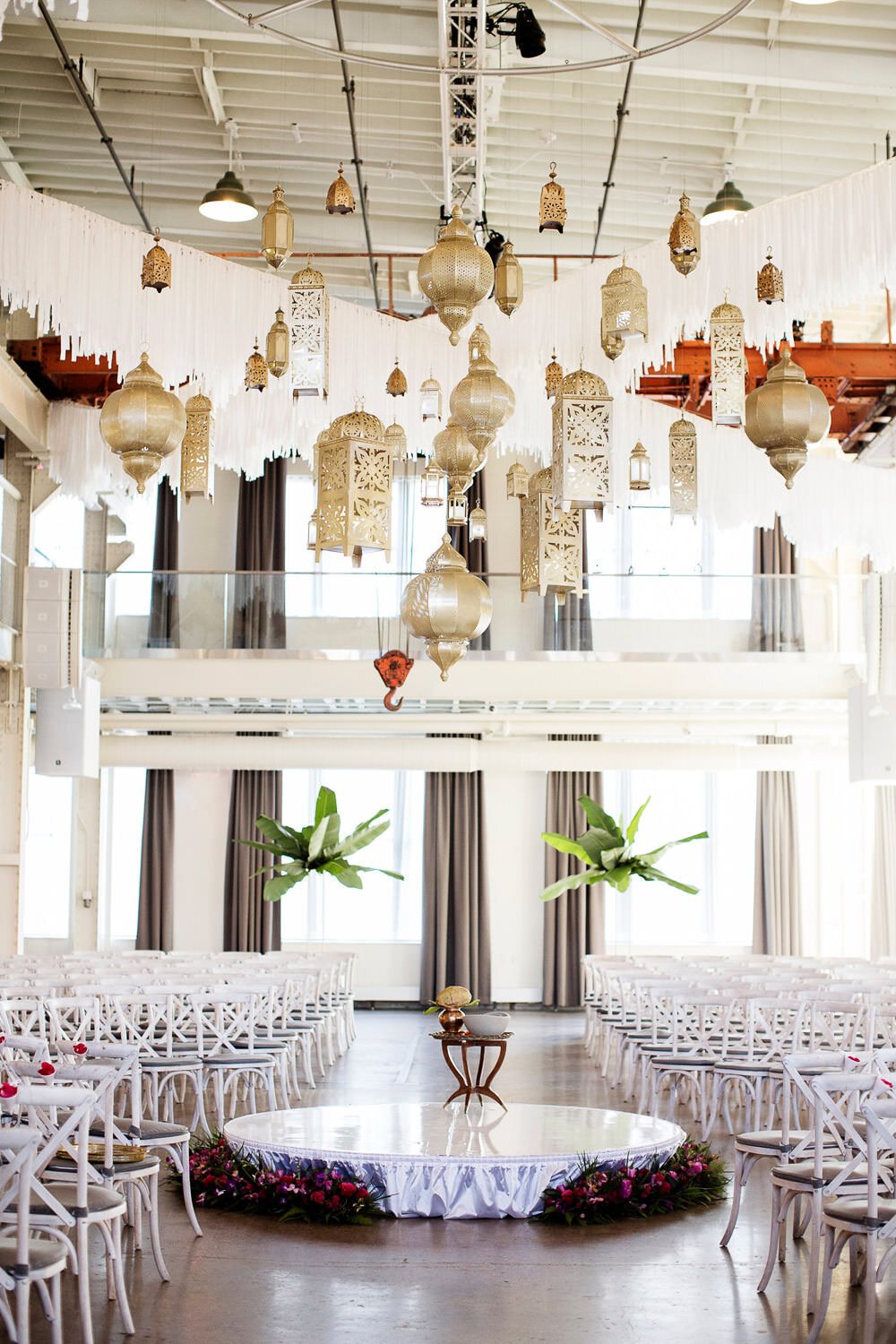 Modern Indian wedding ceremony decor at The Machine Shop, Minneapolis, Minnesota - event design by Rocket Science Events, photo by Photogen Inc.