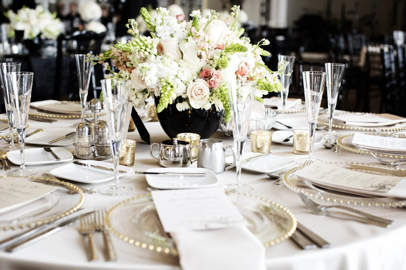 Calhoun Beach Club wedding photos