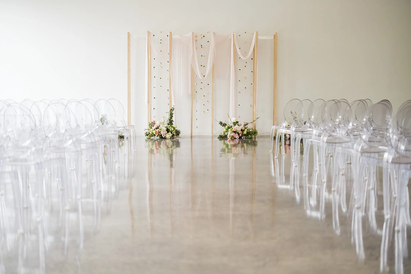 25 06 01 Minne Wedding Details 054.jpg