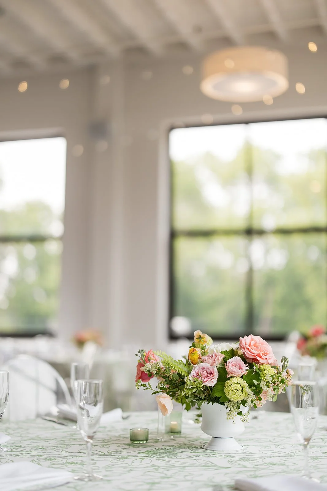 25 06 01 Minne Wedding Details 056.jpg