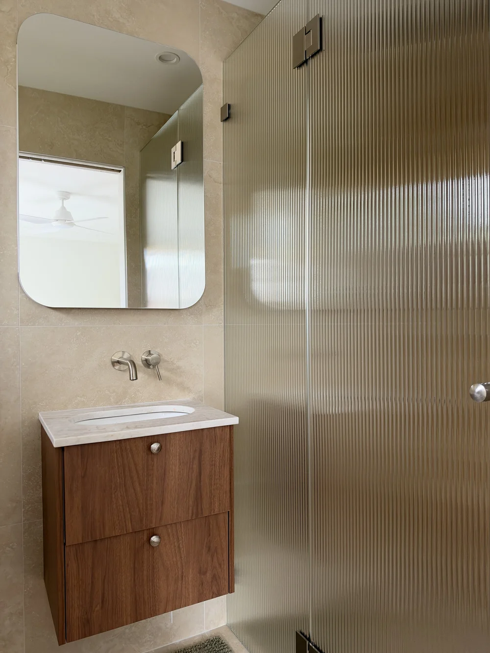 Caringbah ensuite vanity and fixtures