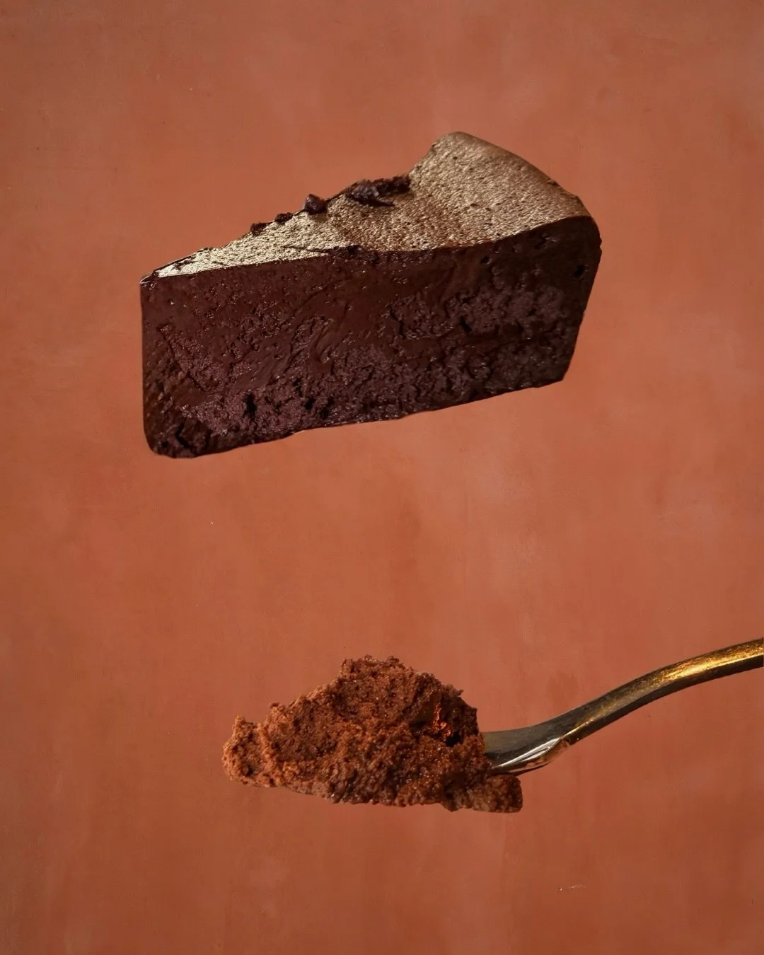 Laissez-vous tenter par notre fondant au chocolat sans gluten, sans sucre et sans lactose 🍫
&bull;
&bull;
&bull;
&bull;
&bull;
&bull;
&bull;
#restaurant #restaurantgen&egrave;ve #geneve #cactus #cactuscarouge #carouge #carougegen&egrave;ve
#genevefo