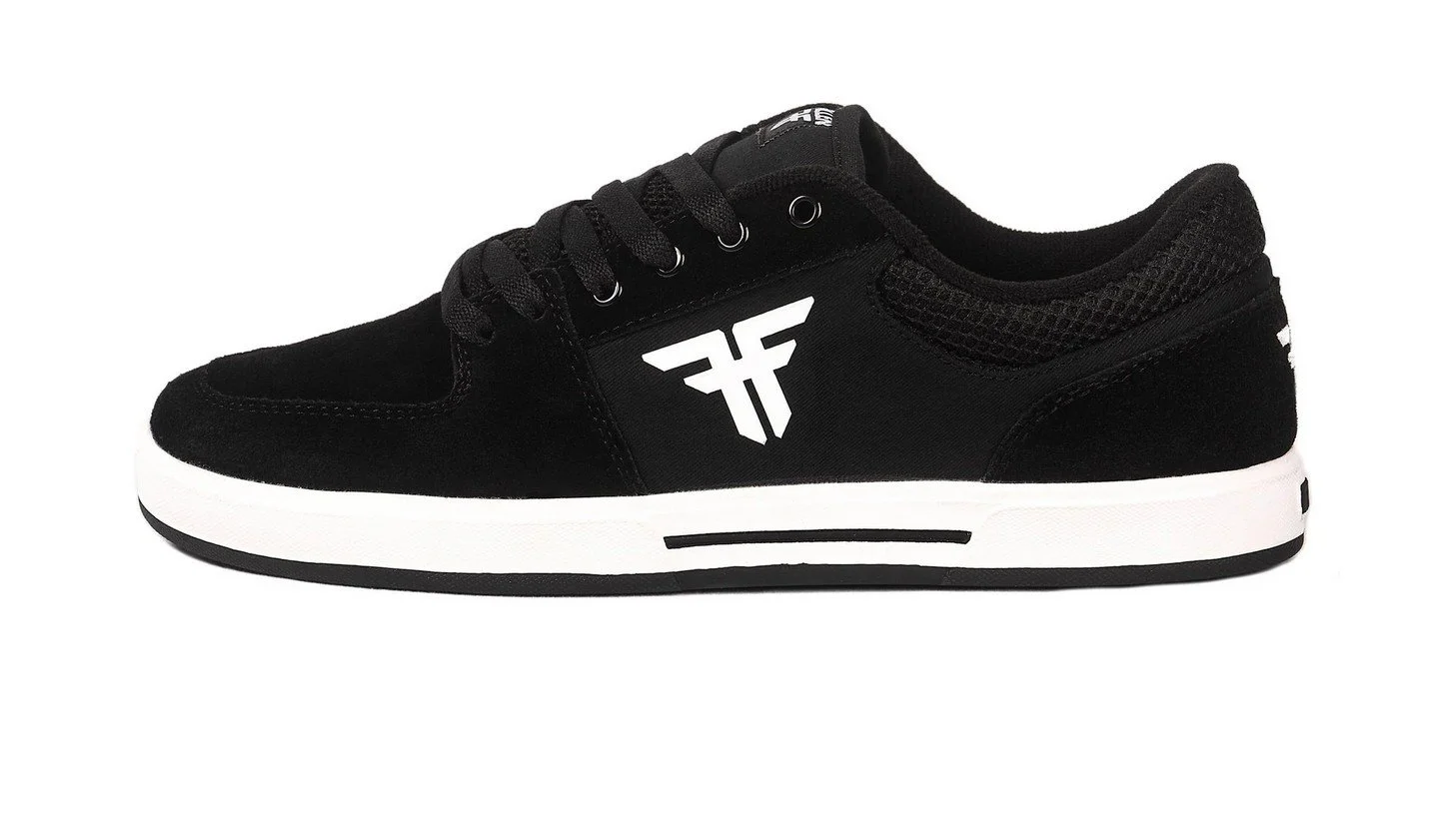 PATRIOT - BLACK / WHITE