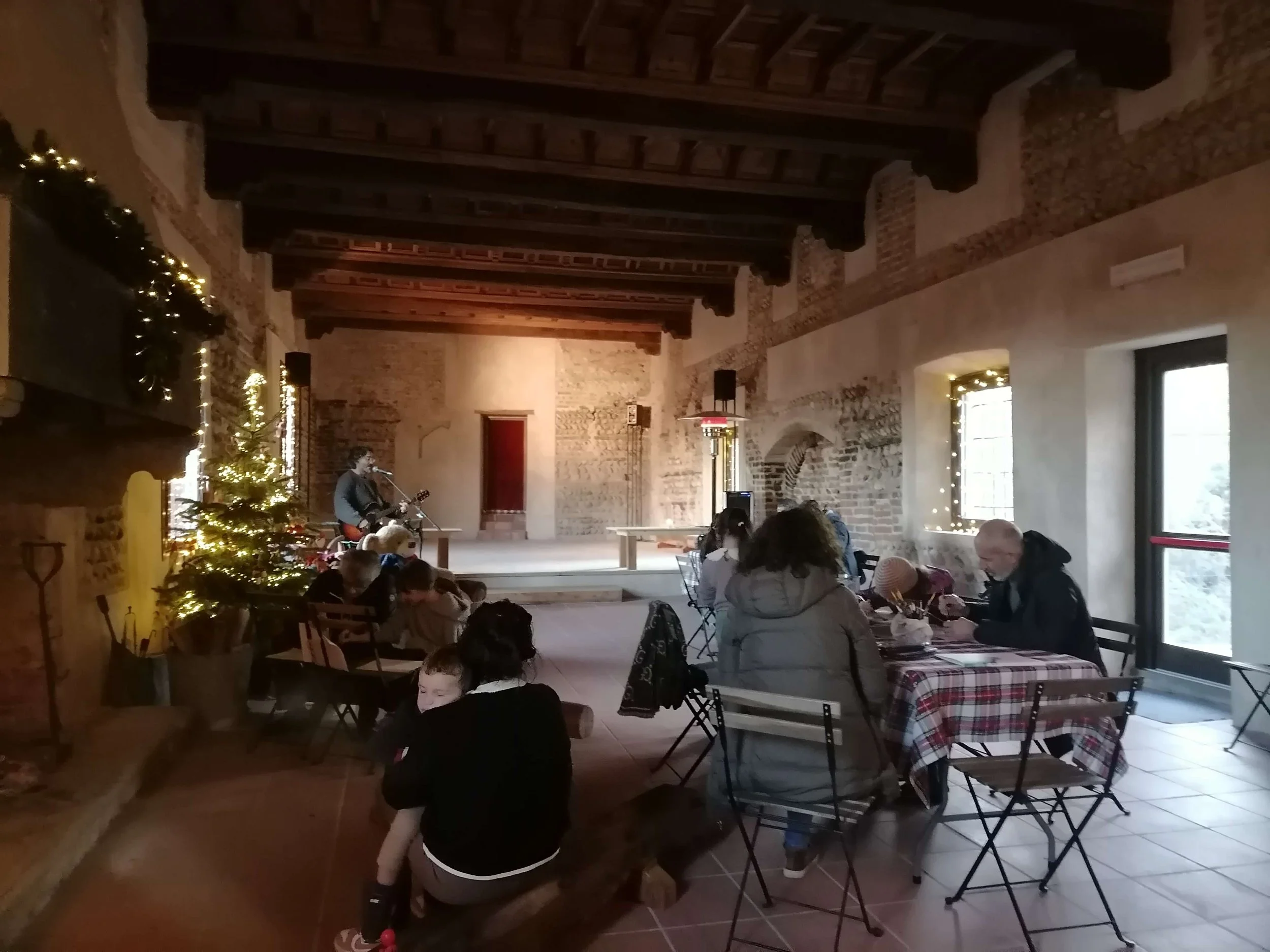 associazioneartelab-atelier-castello-cavagliano.jpg
