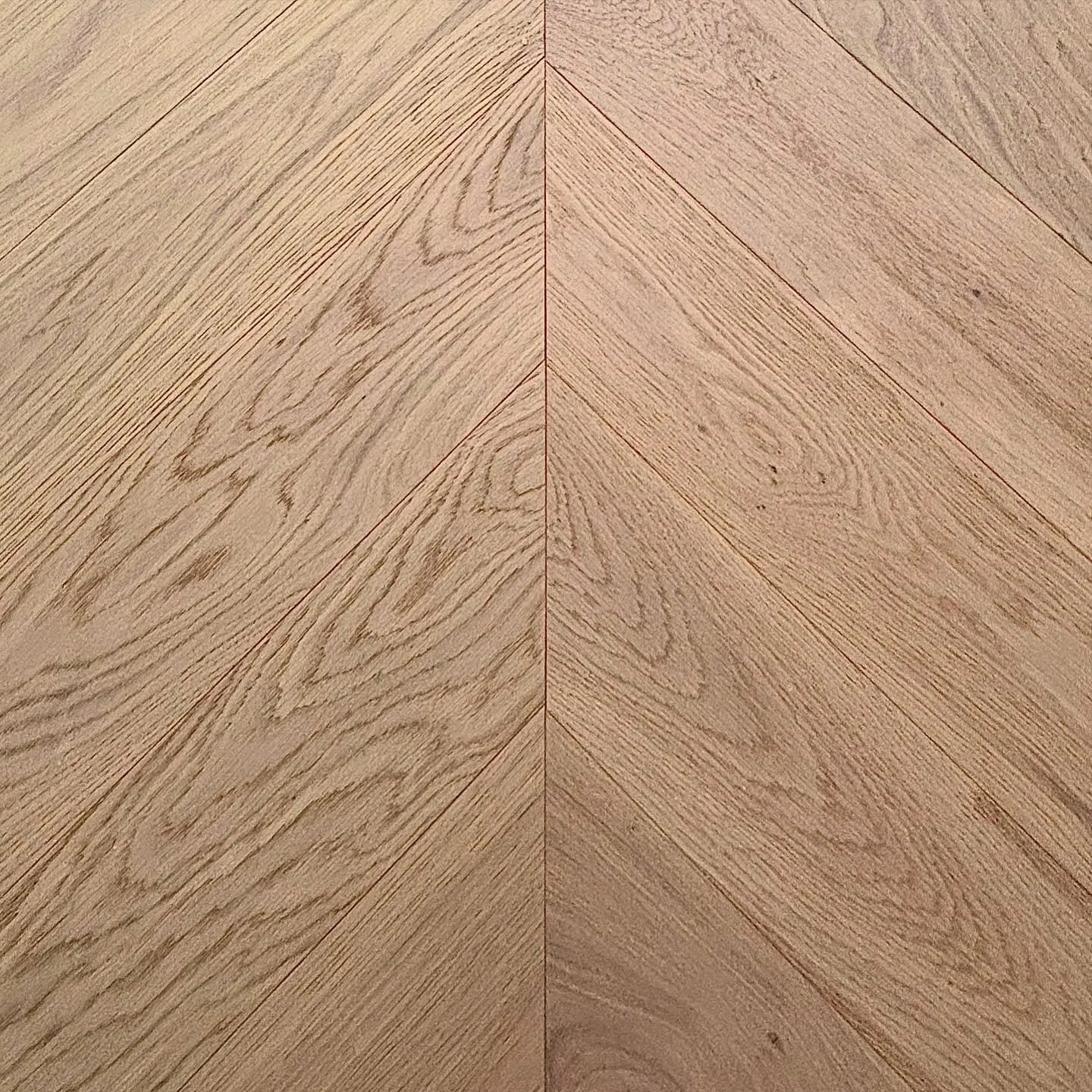 A floor that sets the tone &mdash; this European oak chevron adds warmth, movement, and character to this Rose Bay residence.

#BuiltWright #Chevron #OakChevron #TimberFloor