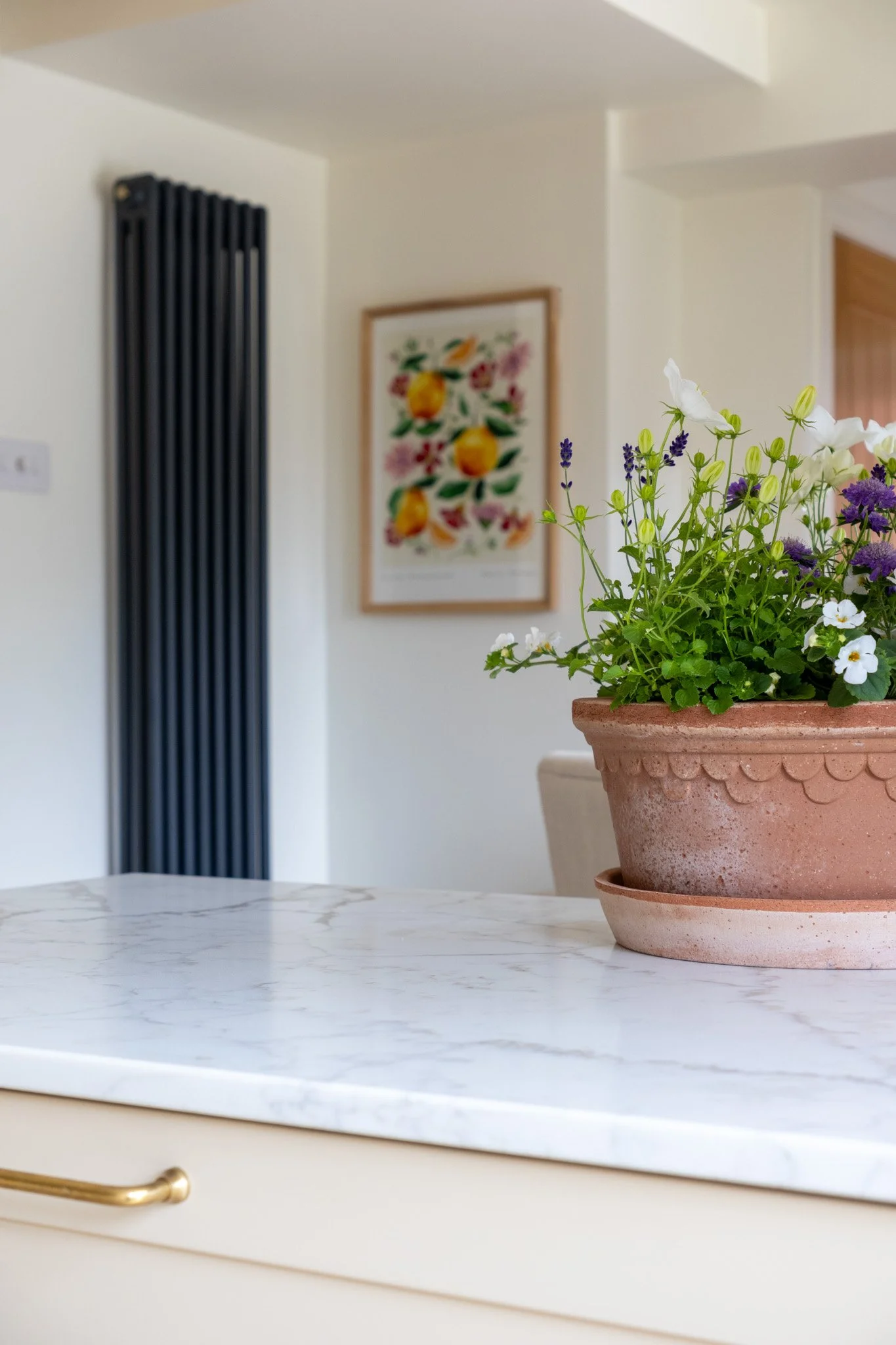 Arabescato Cremo Quartz worktops