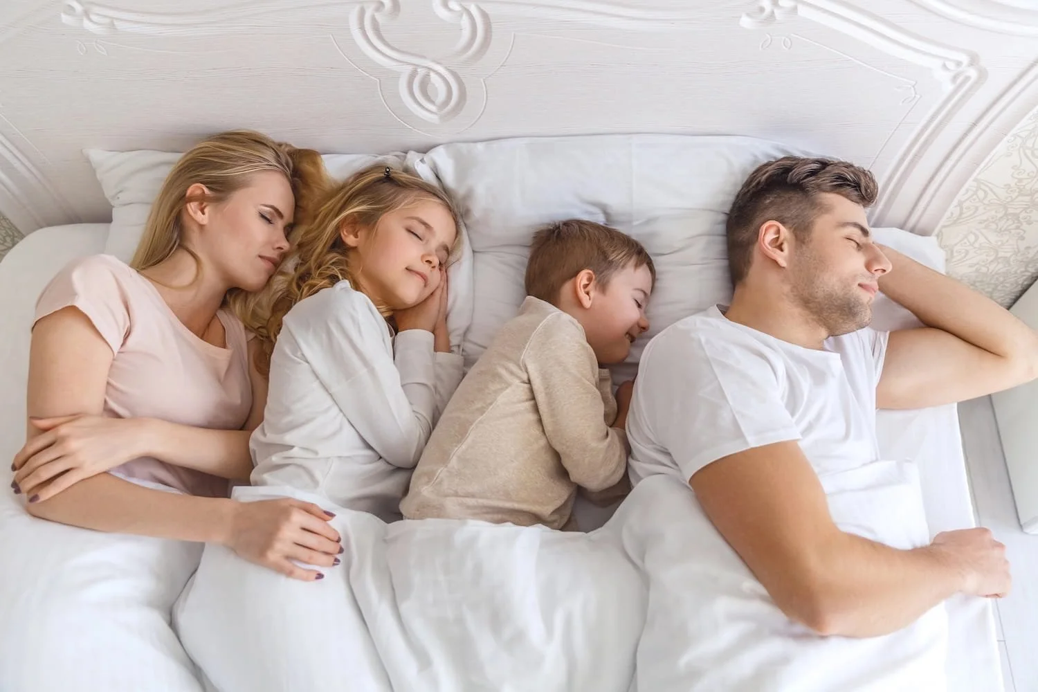 sonno agitato bambino cosa fare