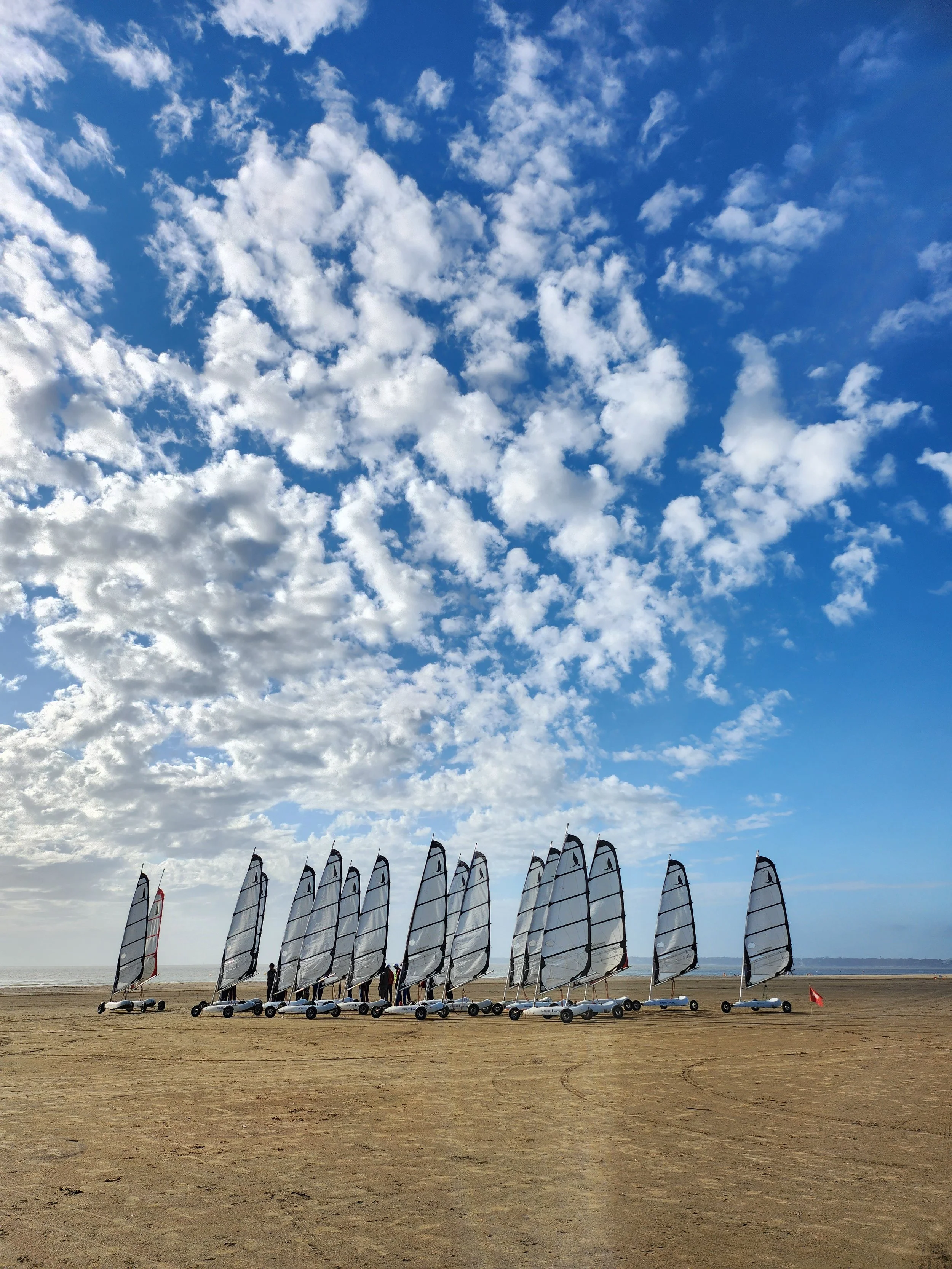 Char à voile, sensation forte garantie, sport de glisse pour un week-end sur saint-brevin