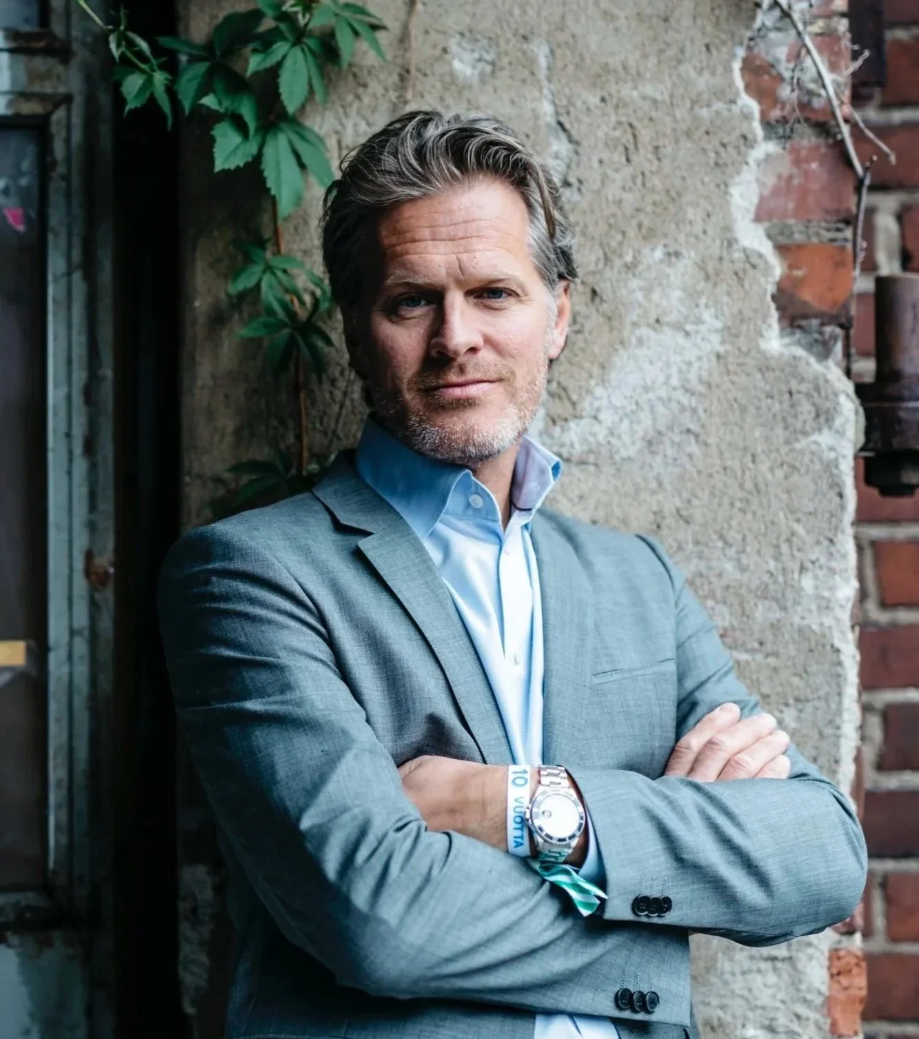 Portrett av Stefan Hyttfors, futurist og foredragsholder om teknologi, fremtid, trender og endring.