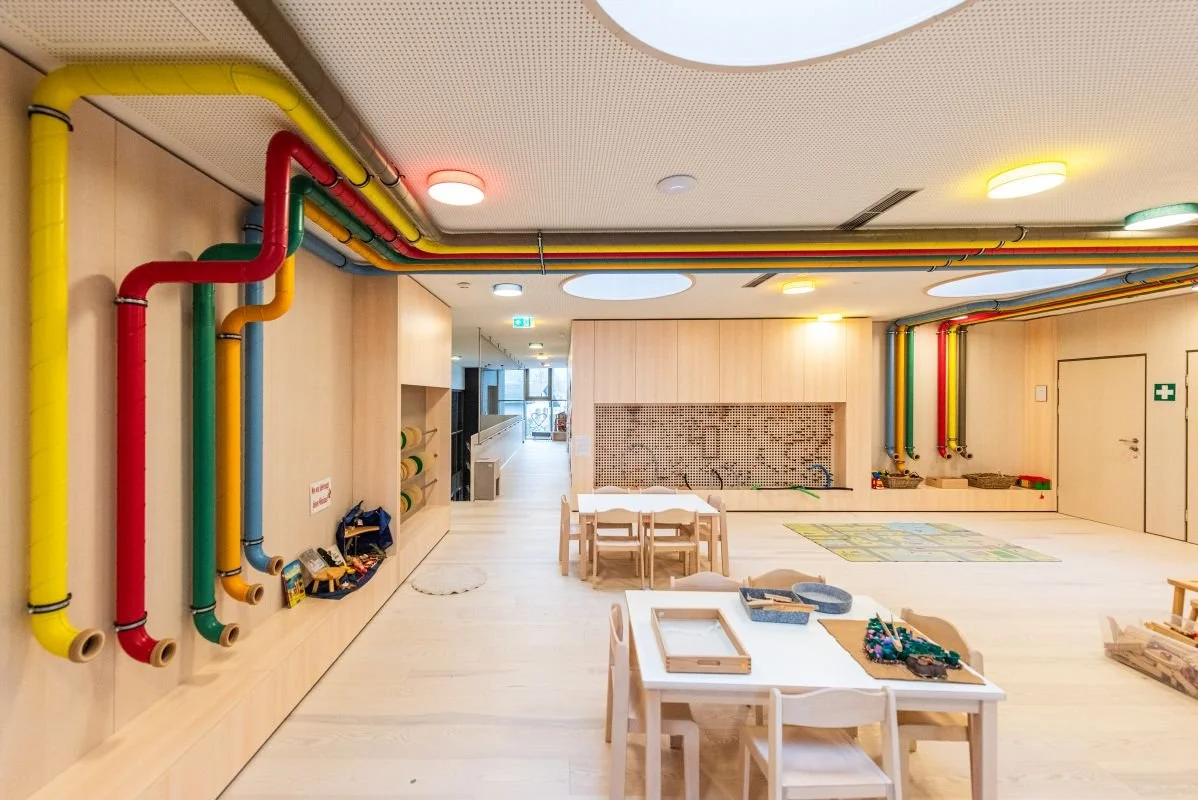 Belysning i förskola: Hur ljusdesign skapar trygga, flexibla och lekfulla miljöer