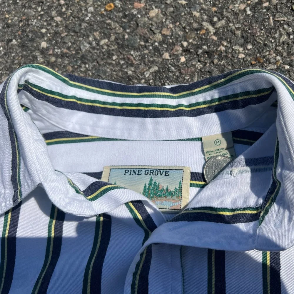 pine-grove-short-sleeve-button-up-striped-SWL005-tag-detail.jpg