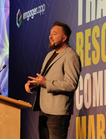 Untitled design (11).png