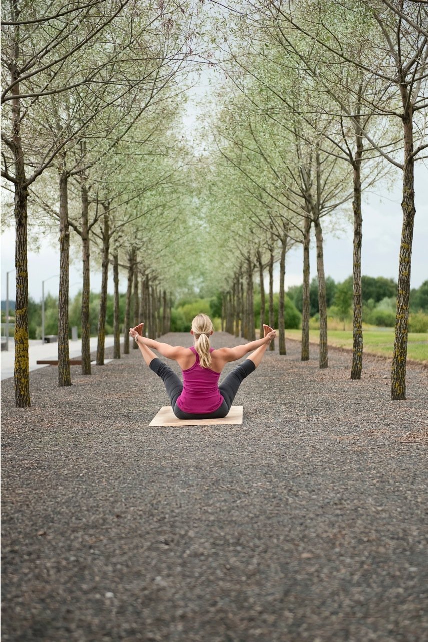 Utendørs yoga på Fornebu med MyYoga
