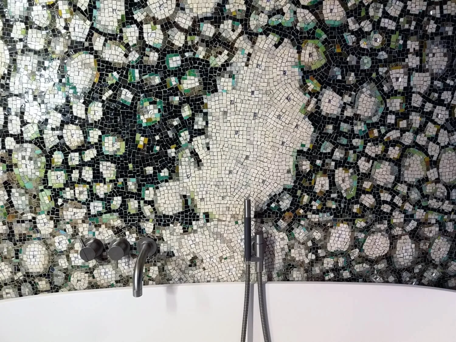 Wandmosaik „Camaleonte“