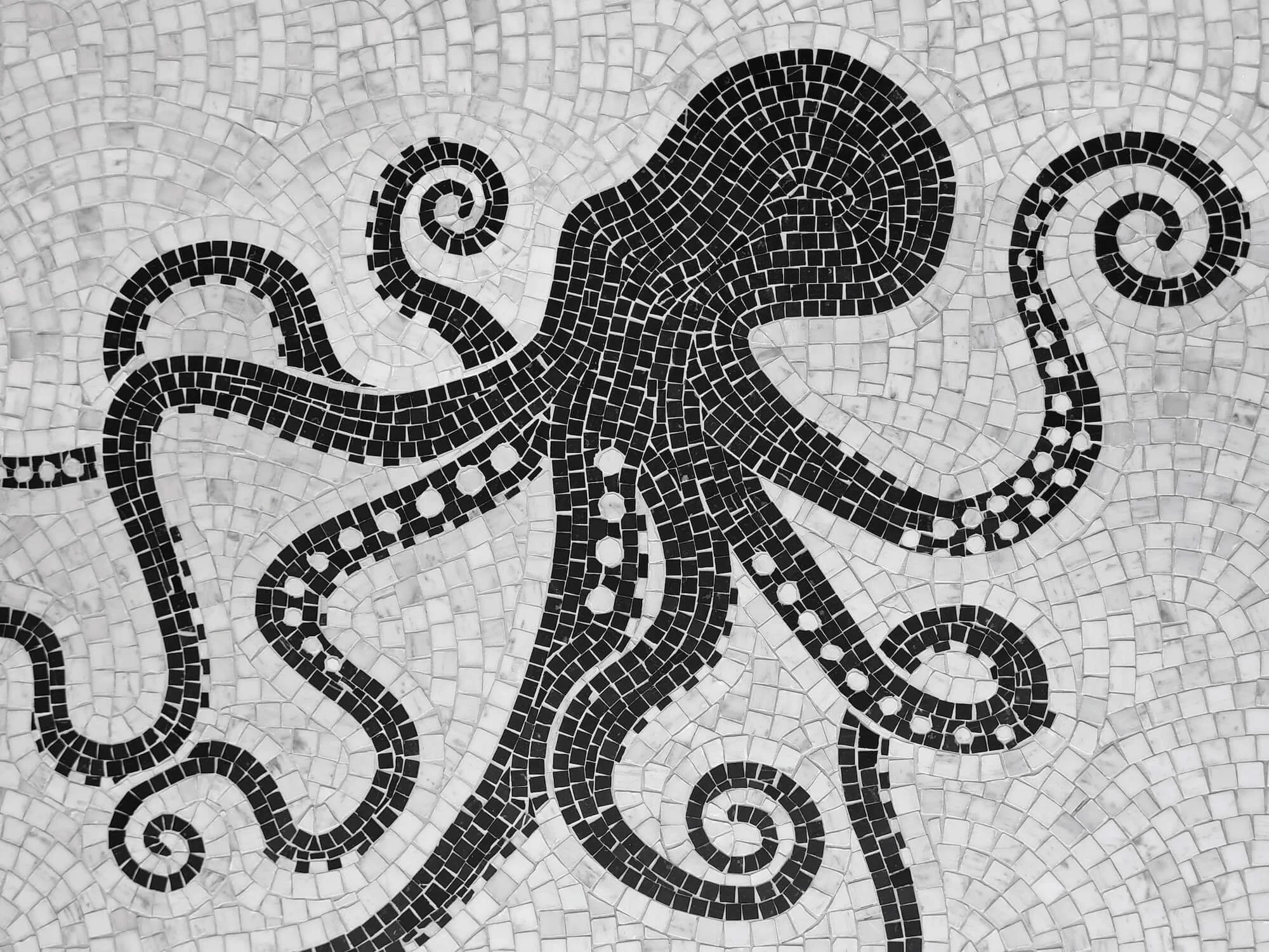 Individuelle Natursteinmosaike