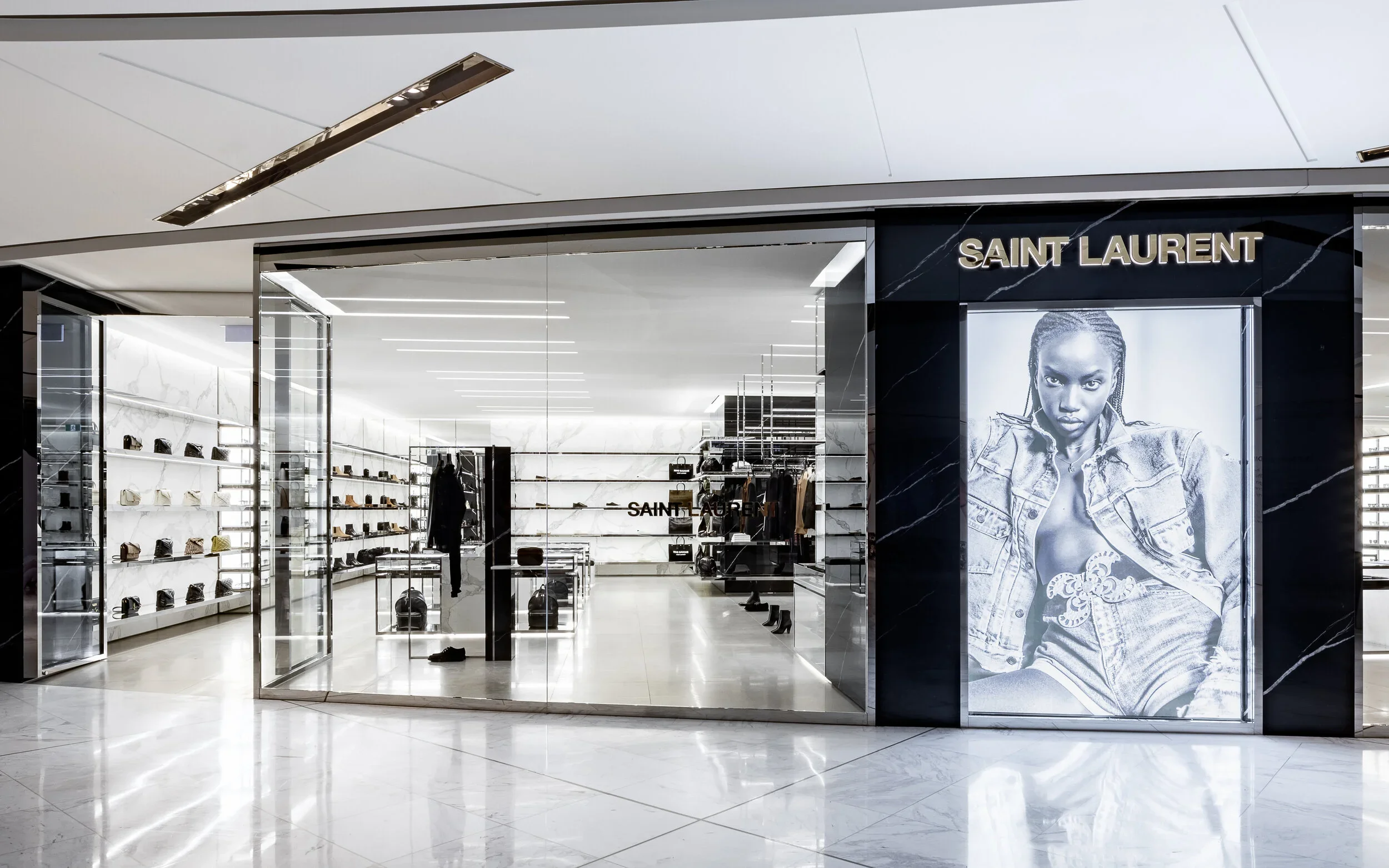 YSL  New market.webp