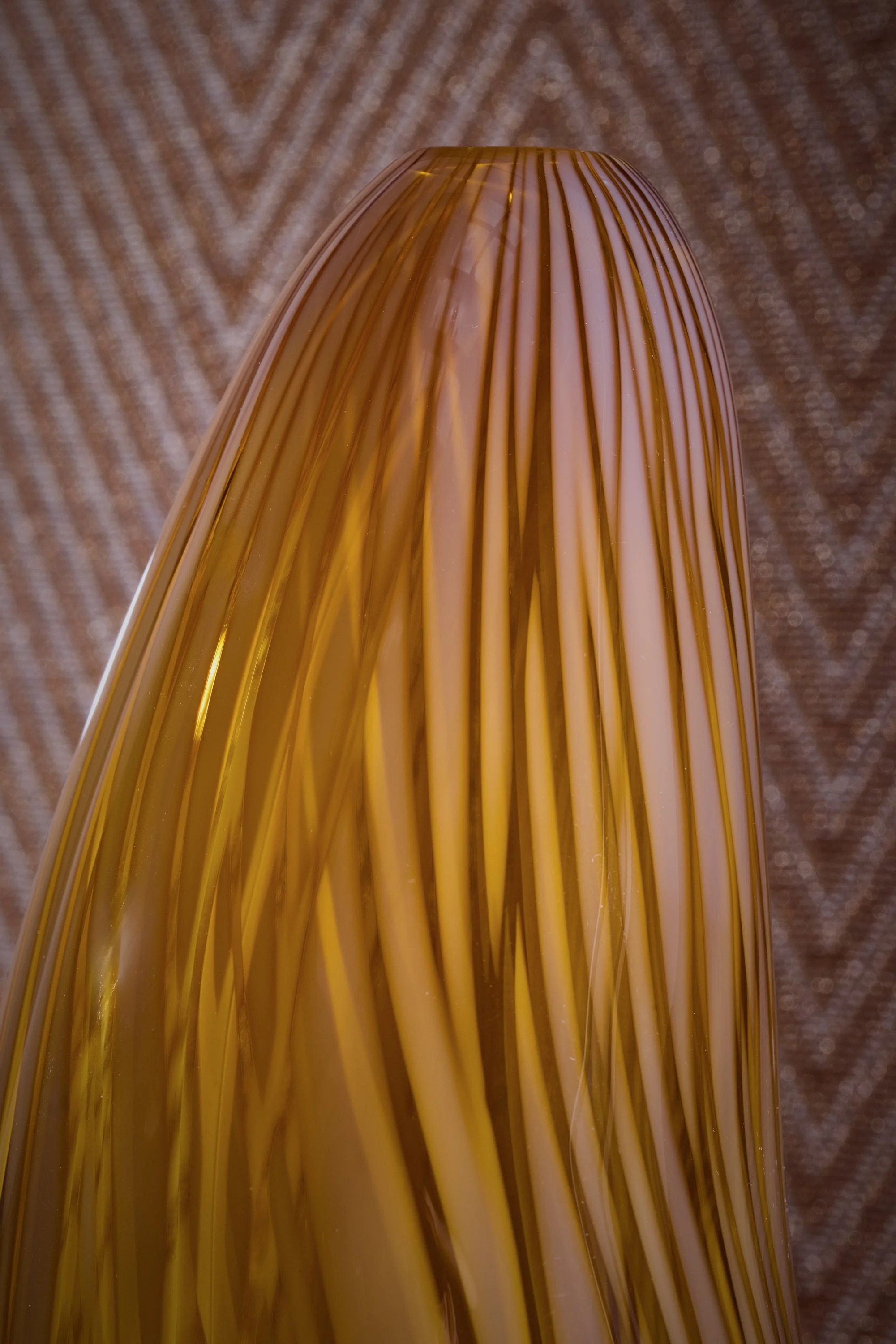 Detail of Michèle Oberdieck's Golden Hibiscus Graal Vessel currently on show at the top of the stairs to the Atrium restaurant at Mandarin Oriental Mayfair. QEST