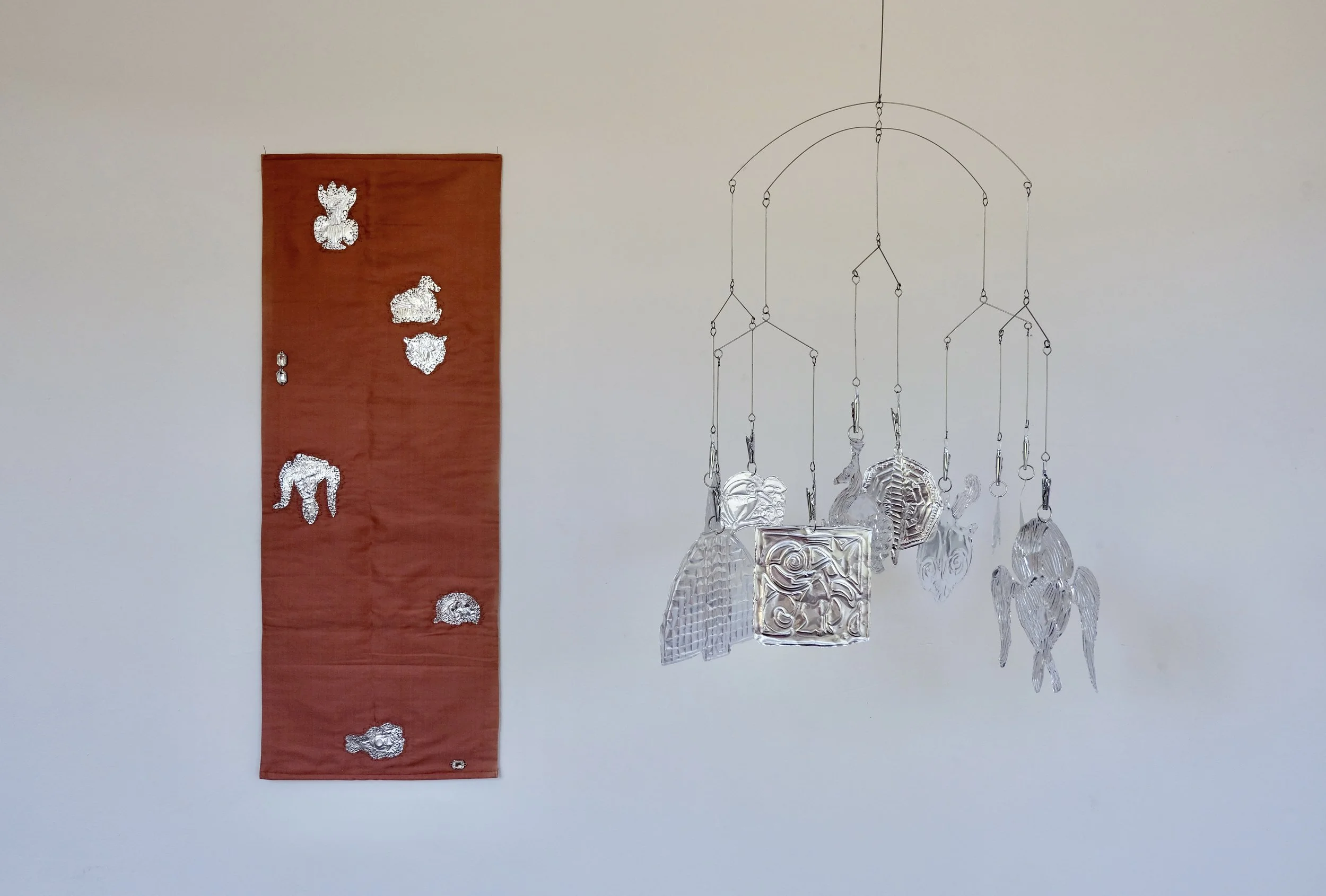 install Ornament mobile + tape 4.JPG