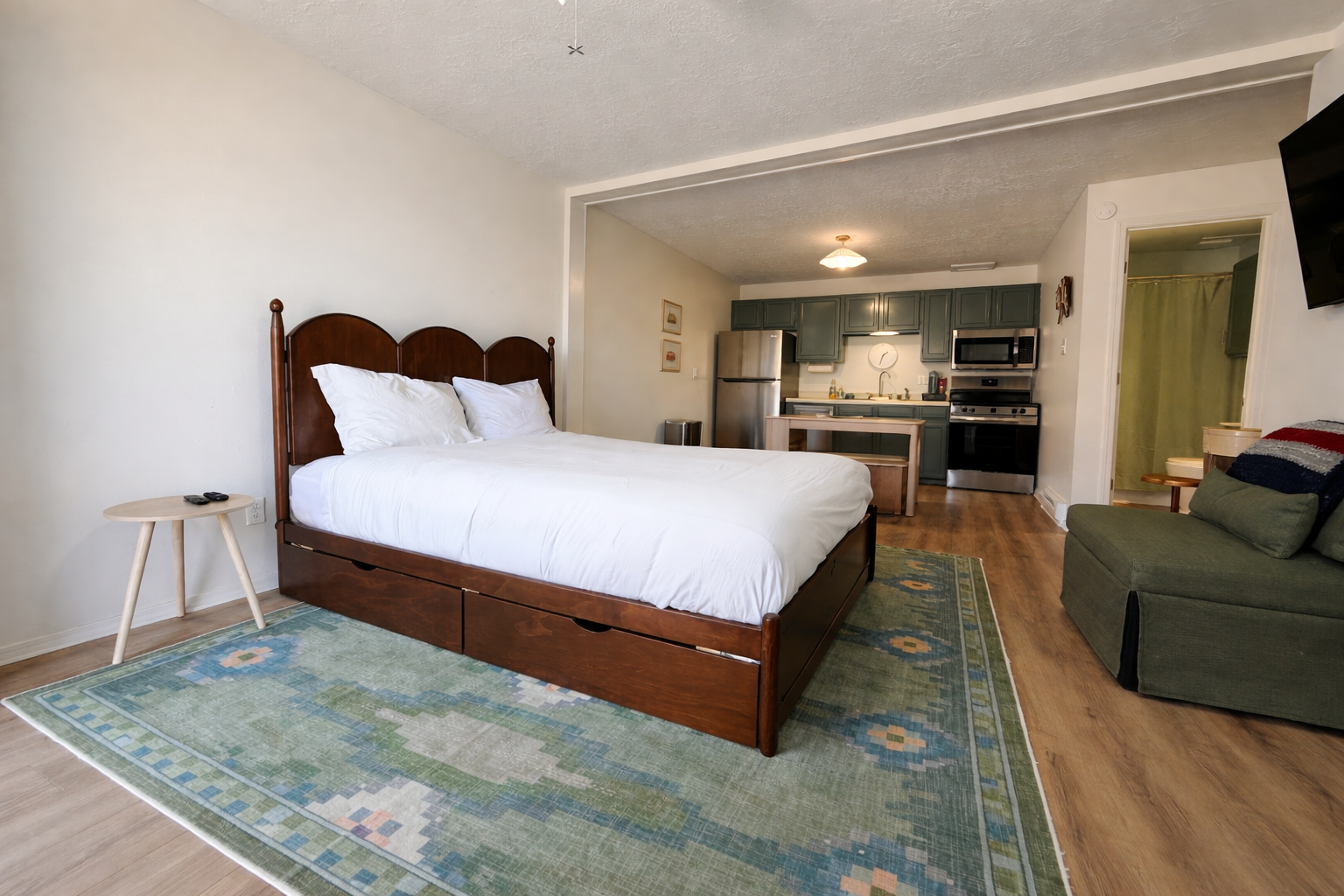 Main Street Retreat Efficiency Sleeping