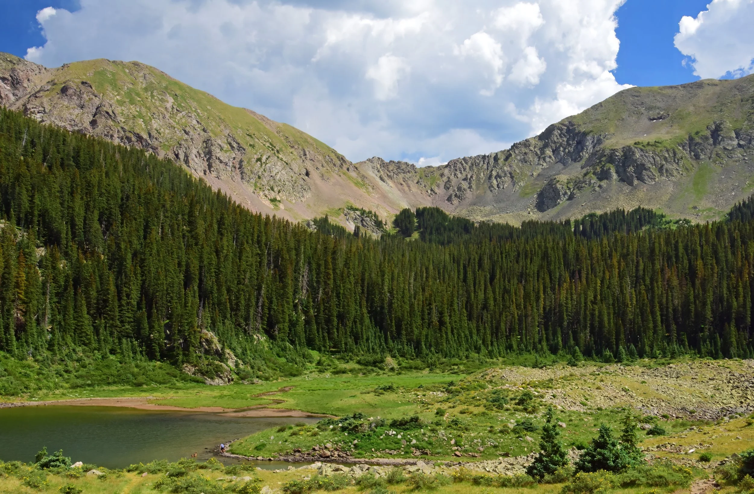 Red River vs Taos: Which New Mexico Mountain Town Is Right for Your Vacation?