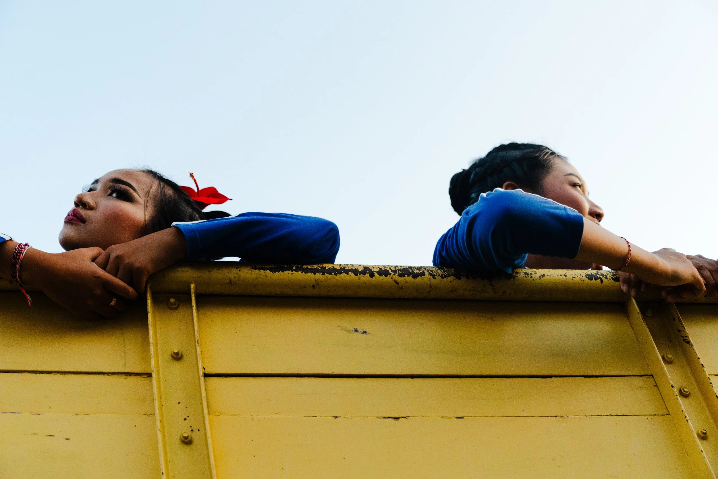 Fotografie von Tristan Schminke – Porträt von Frauen auf Bali