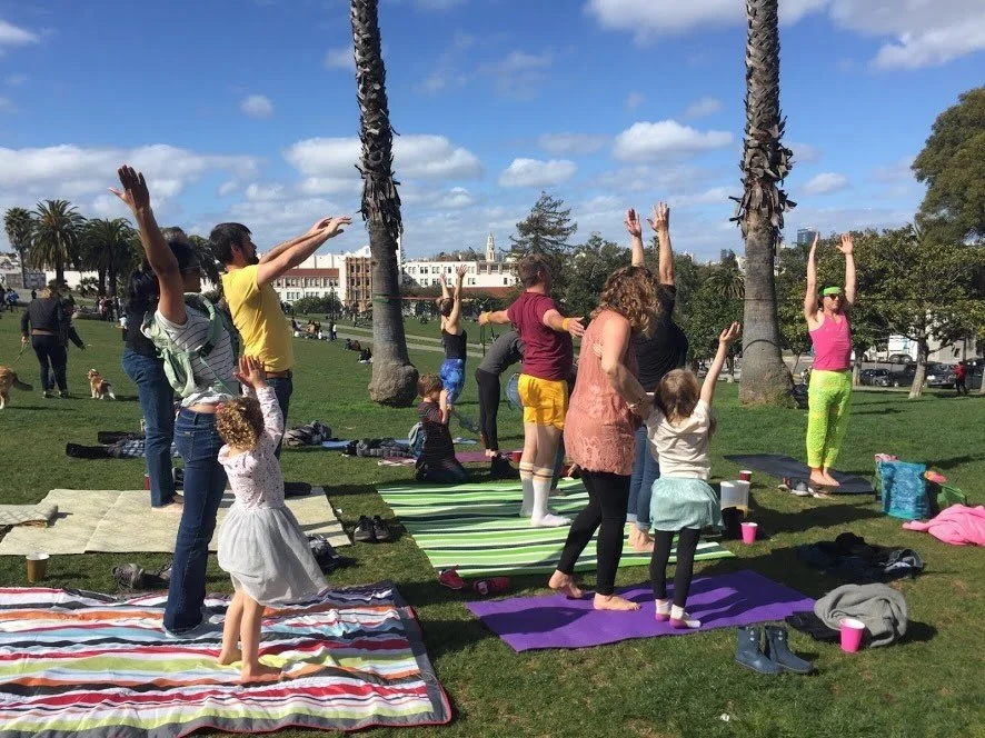 📣 SAN FRANCISCO 📣
I&rsquo;m coming for ya! On December 13, I&rsquo;m bringing Swami Mosa Yoga to @decenteredarts in SOMA. 🥳🍾

- Remember that bachelorette party in Tahoe and how you wanted to share that hilarious yoga class you booked with your f