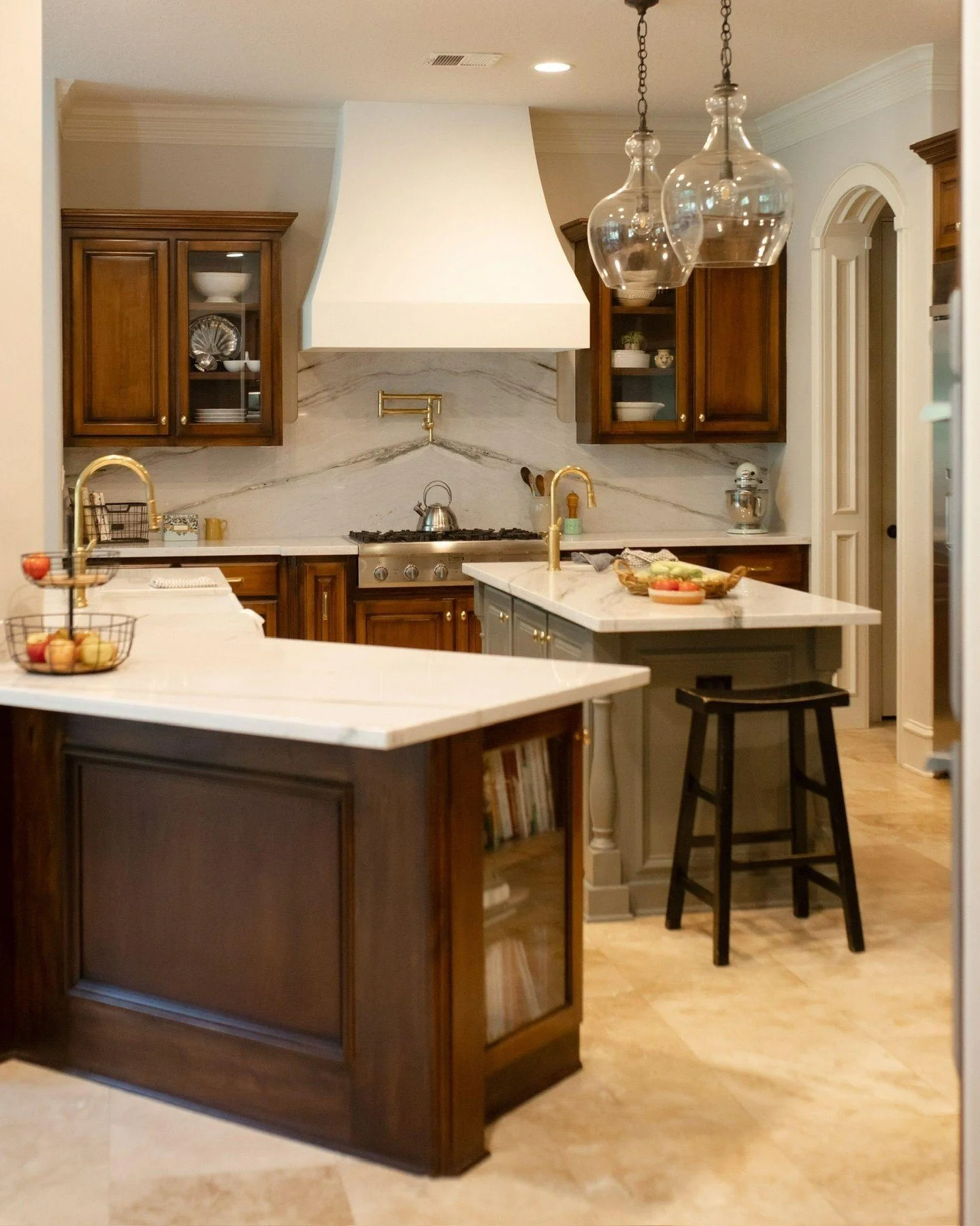 Kitchen renovation budgets can feel all over the place, so here&rsquo;s a simple way to think about it: you&rsquo;re not just paying for &ldquo;pretty finishes.&rdquo; You&rsquo;re paying for planning, coordination, protection of your home, and skill