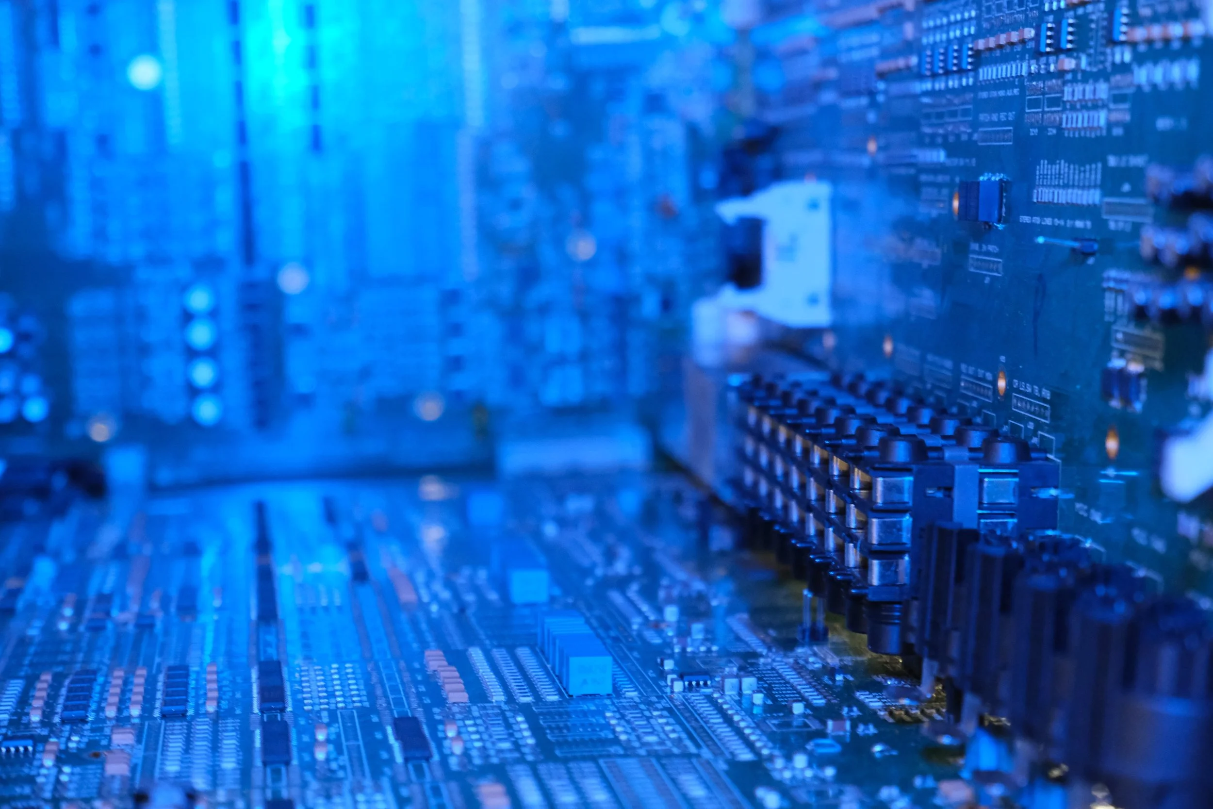 Electronics manufacturing at Icom-Scottech