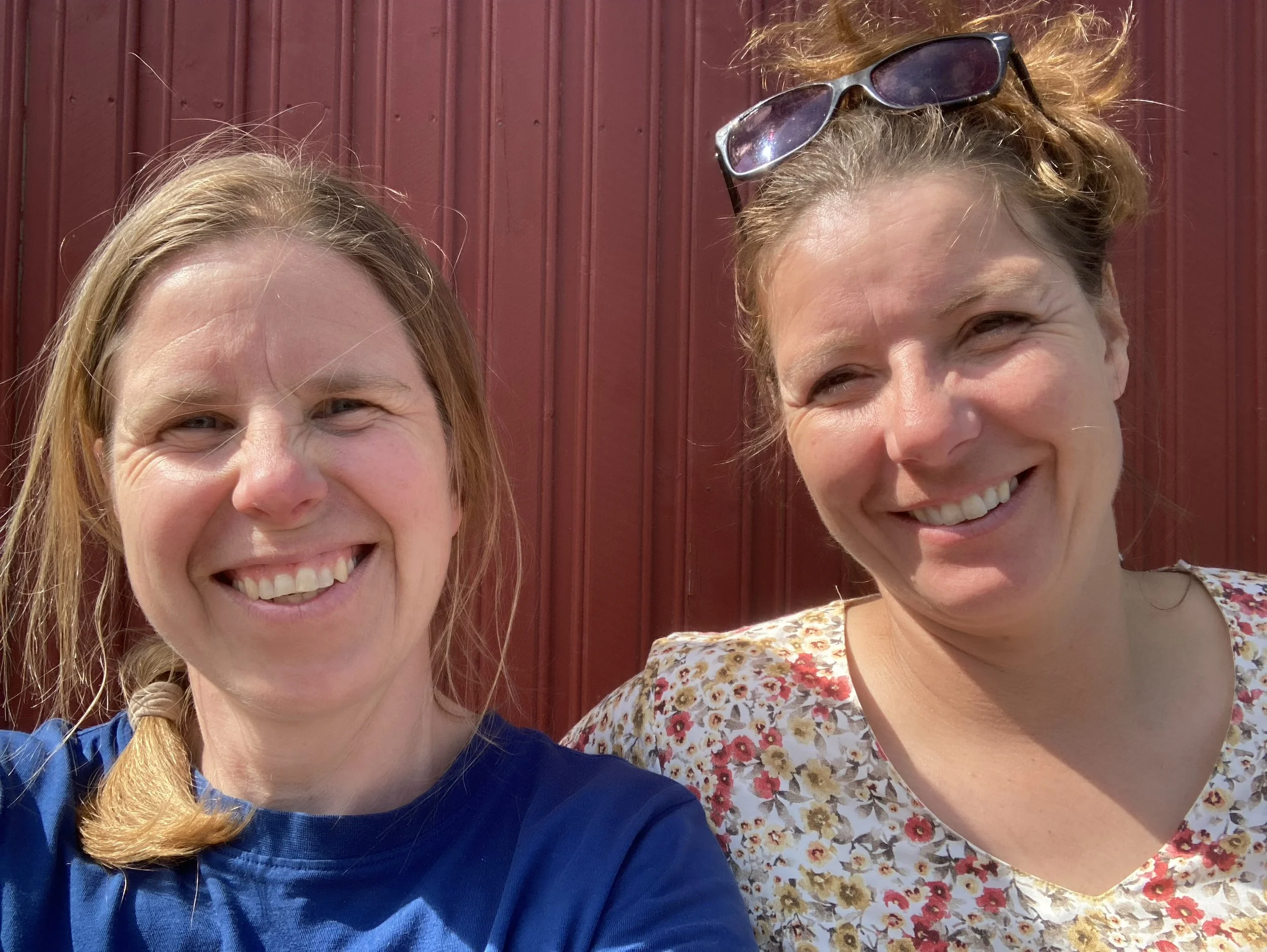 Vår visjon er å nære folk, fe og jord.