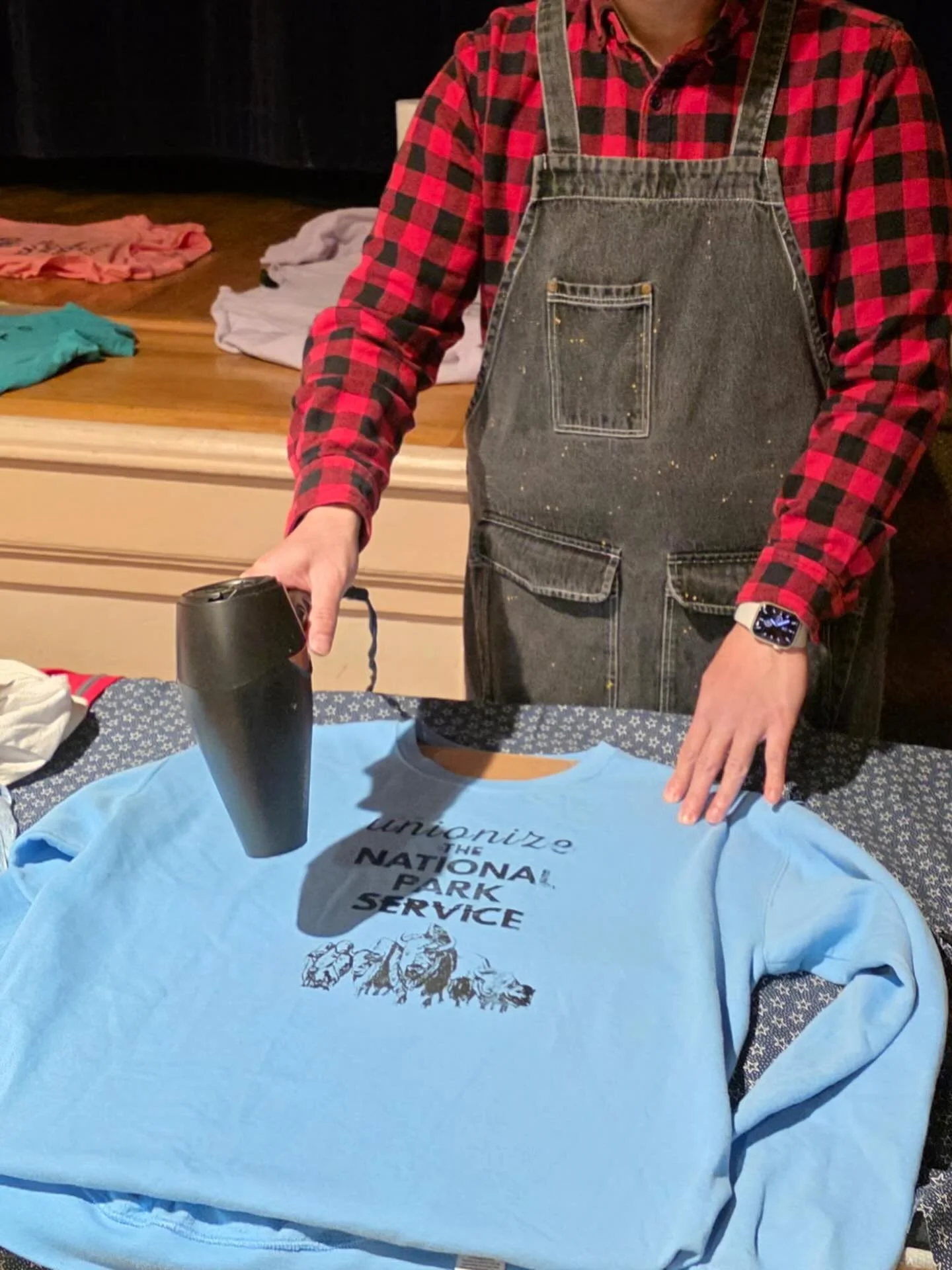 ✨ Screen Printing Night! ✨ Thanks to everyone who came to our union town hall last night! We made lots of shirts, ate lots of nachos, and shared the generosity from the adopt a ranger program! See you all at the next event! 👽