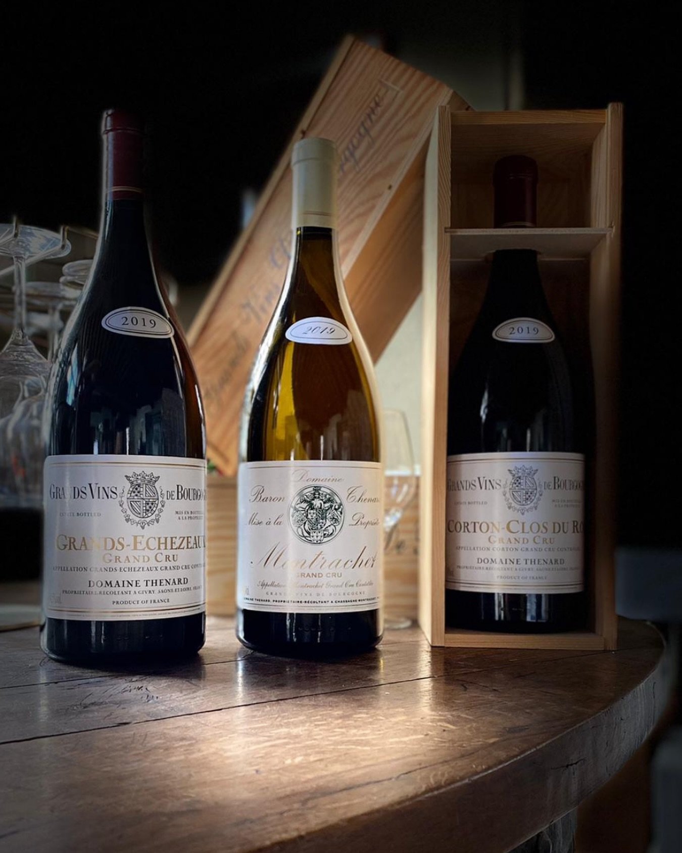 Rencontre avec le&nbsp;Domaine Thenard.

Des vignes cultiv&eacute;es avec passion sur les grands terroirs de Bourgogne.
Des vins justes et de caract&egrave;re 👌

> rdv sur abwine.fr pour commander

#wine #winelover #domainethenard #vinsbourgogne