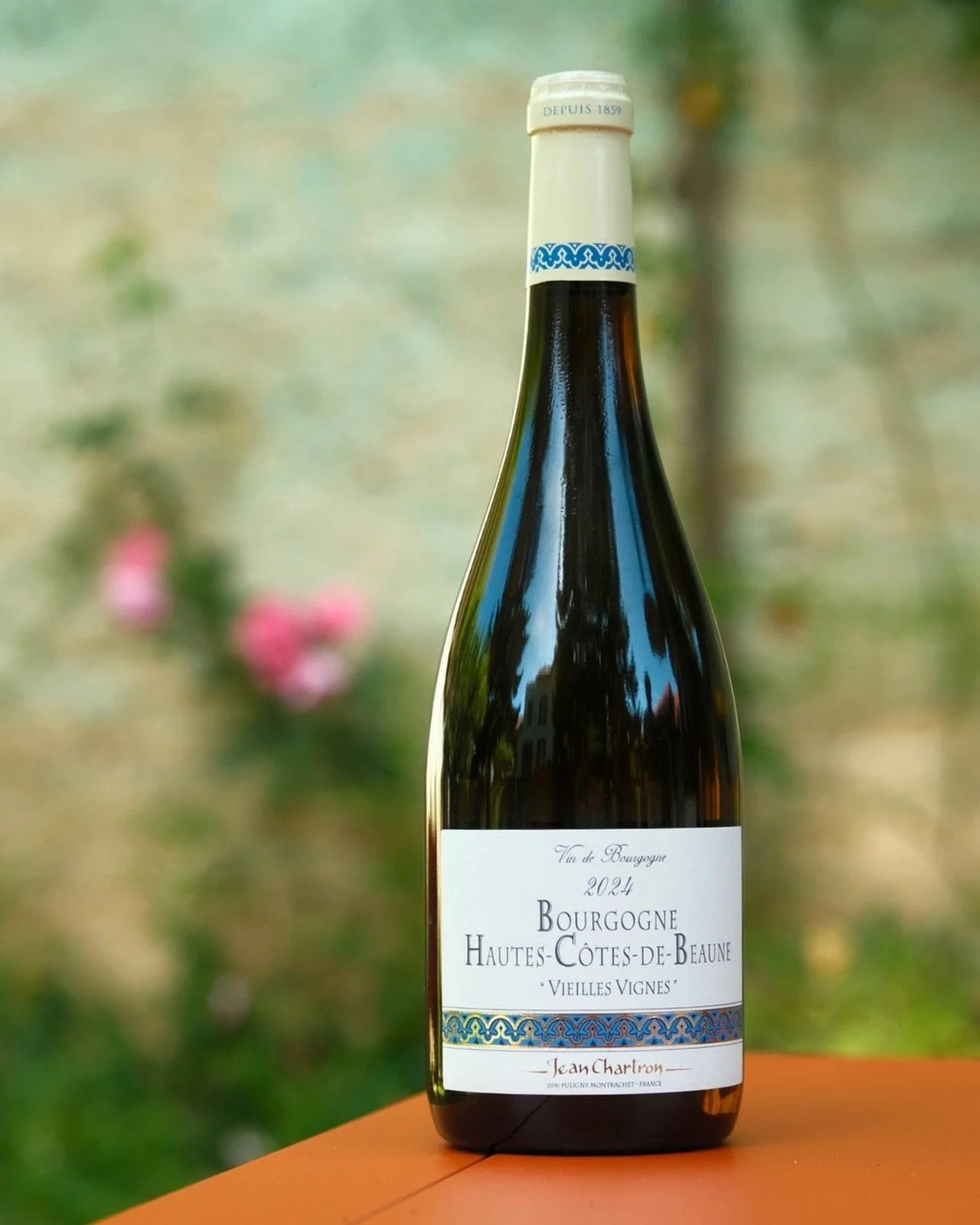 🤍 Hautes-C&ocirc;tes de Beaune Vieilles Vignes Blanc 2024 - Domaine Jean Chartron.

Vignes de 40 ans, &eacute;levage en f&ucirc;t de ch&ecirc;ne pendant 8 mois,  une finale salivante et une belle fra&icirc;cheur. Vin de caract&egrave;re exceptionnel