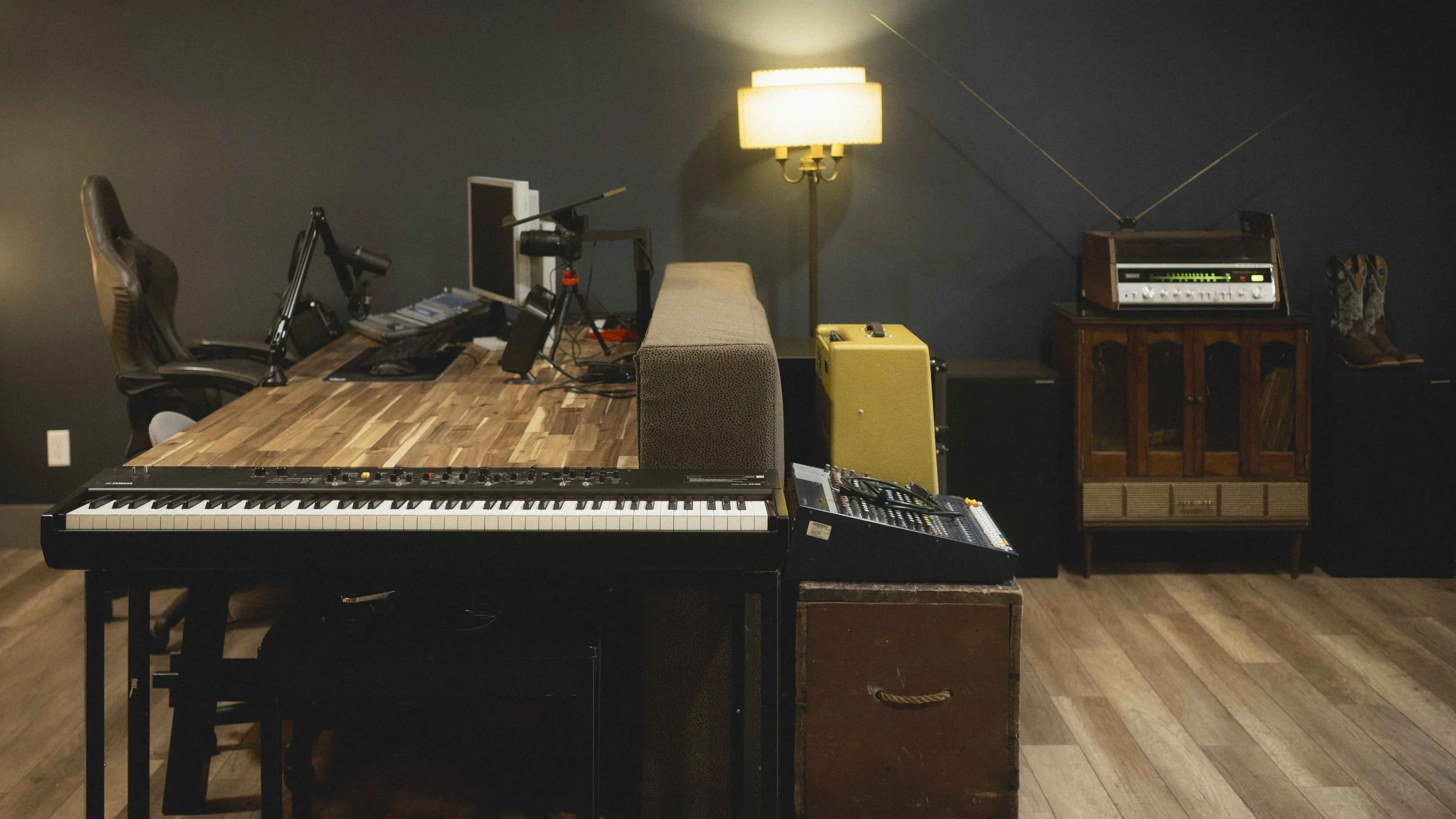 Atelier Studio 4.jpg