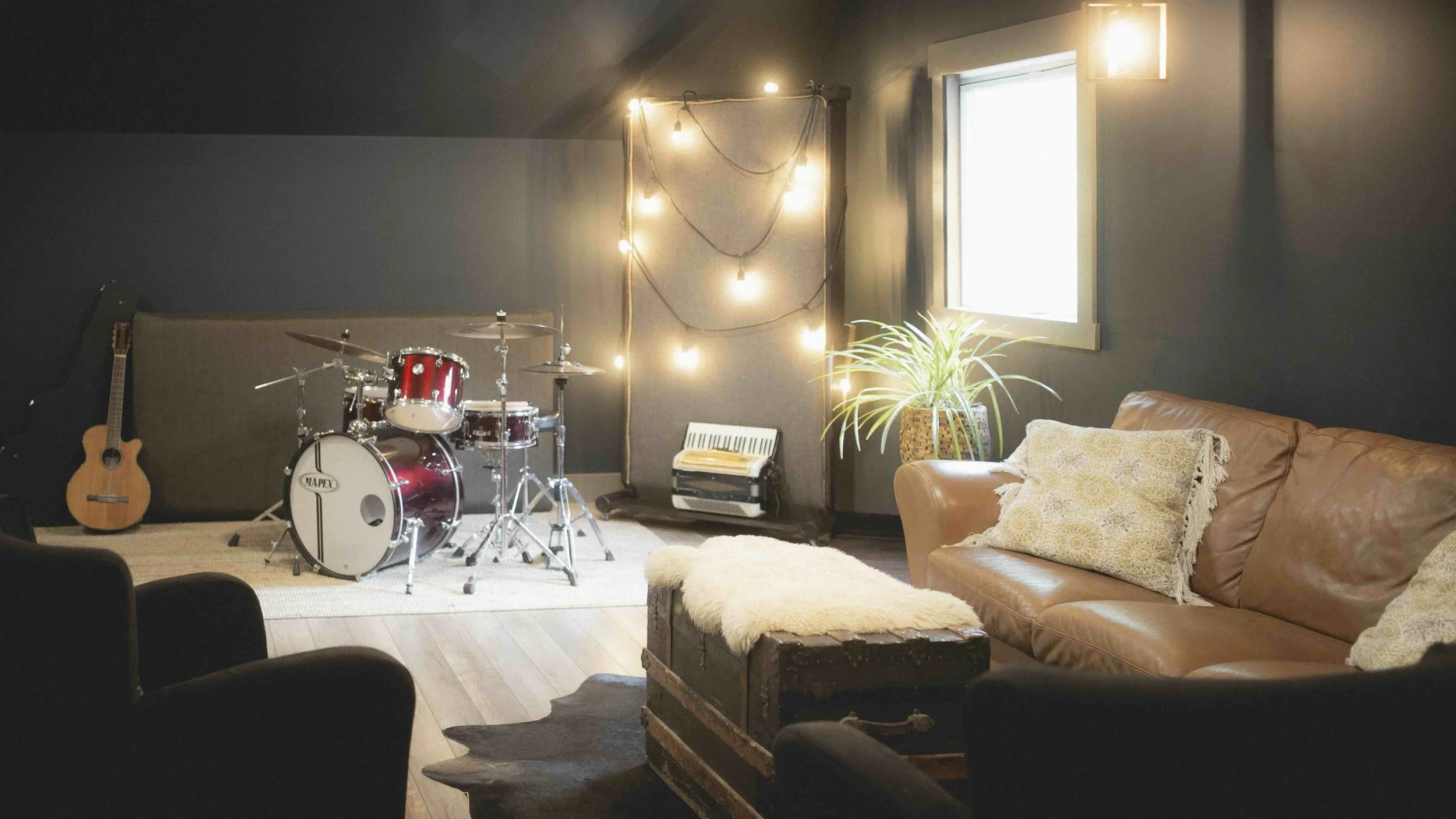 Atelier Studio 8.jpg